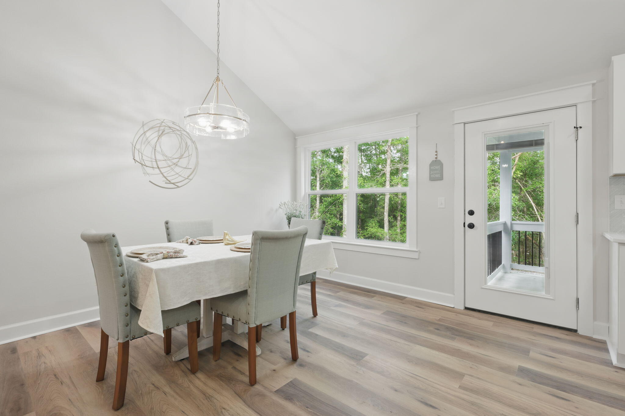SPRING HILL ESTATES - Residential