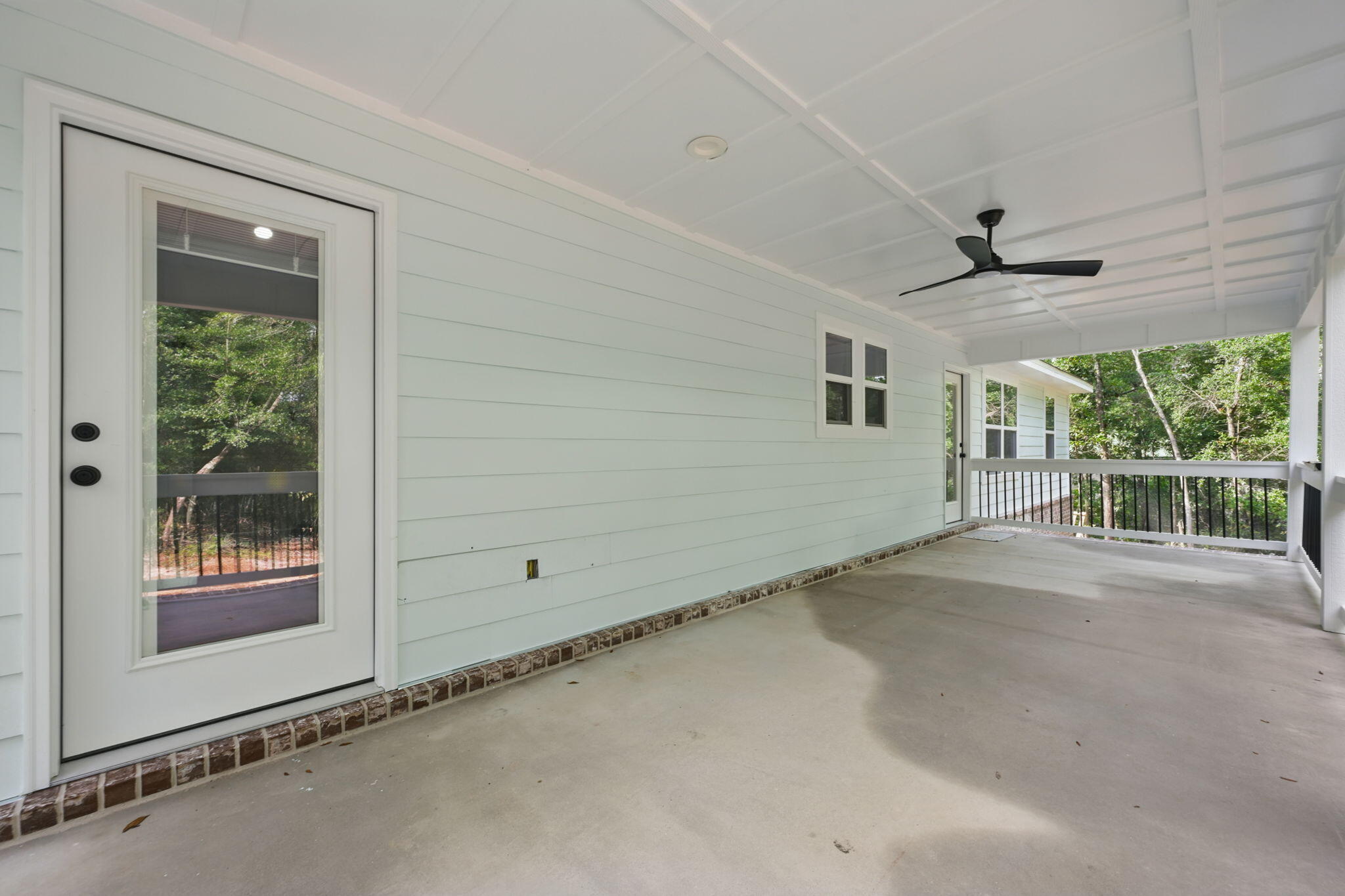SPRING HILL ESTATES - Residential