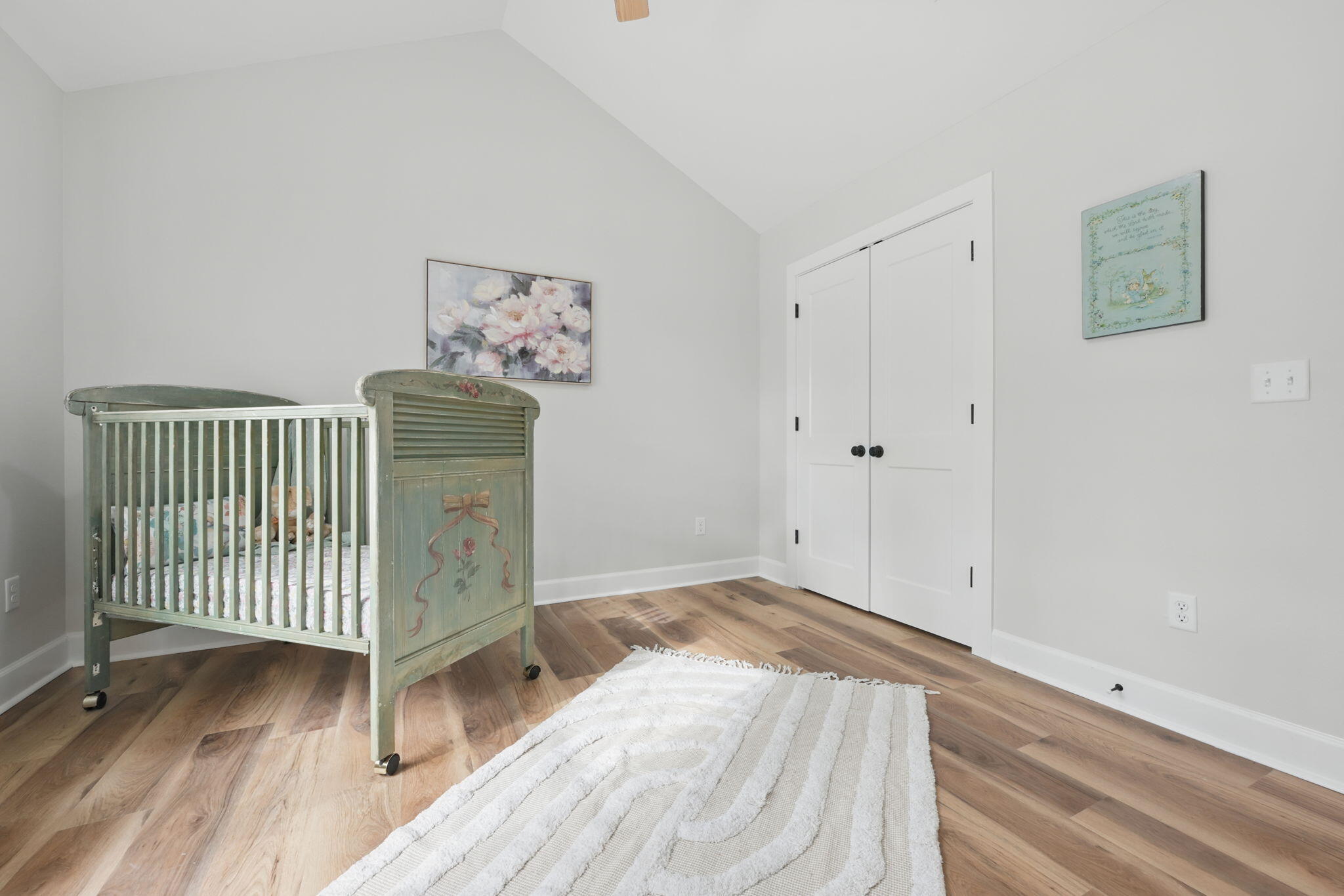 SPRING HILL ESTATES - Residential