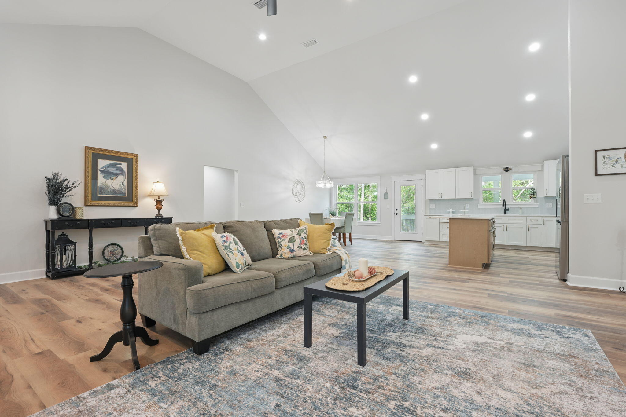 SPRING HILL ESTATES - Residential