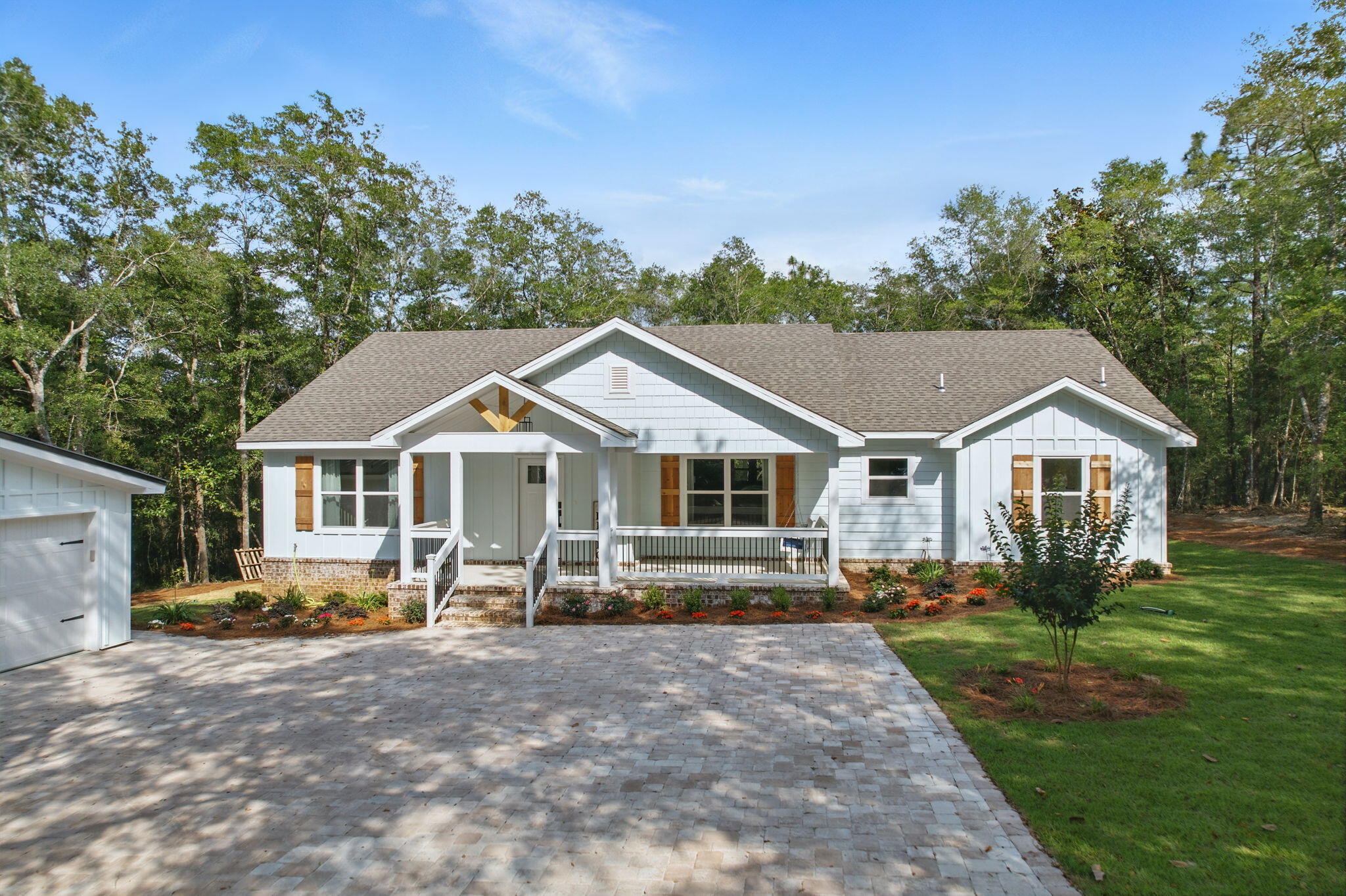 SPRING HILL ESTATES - Residential