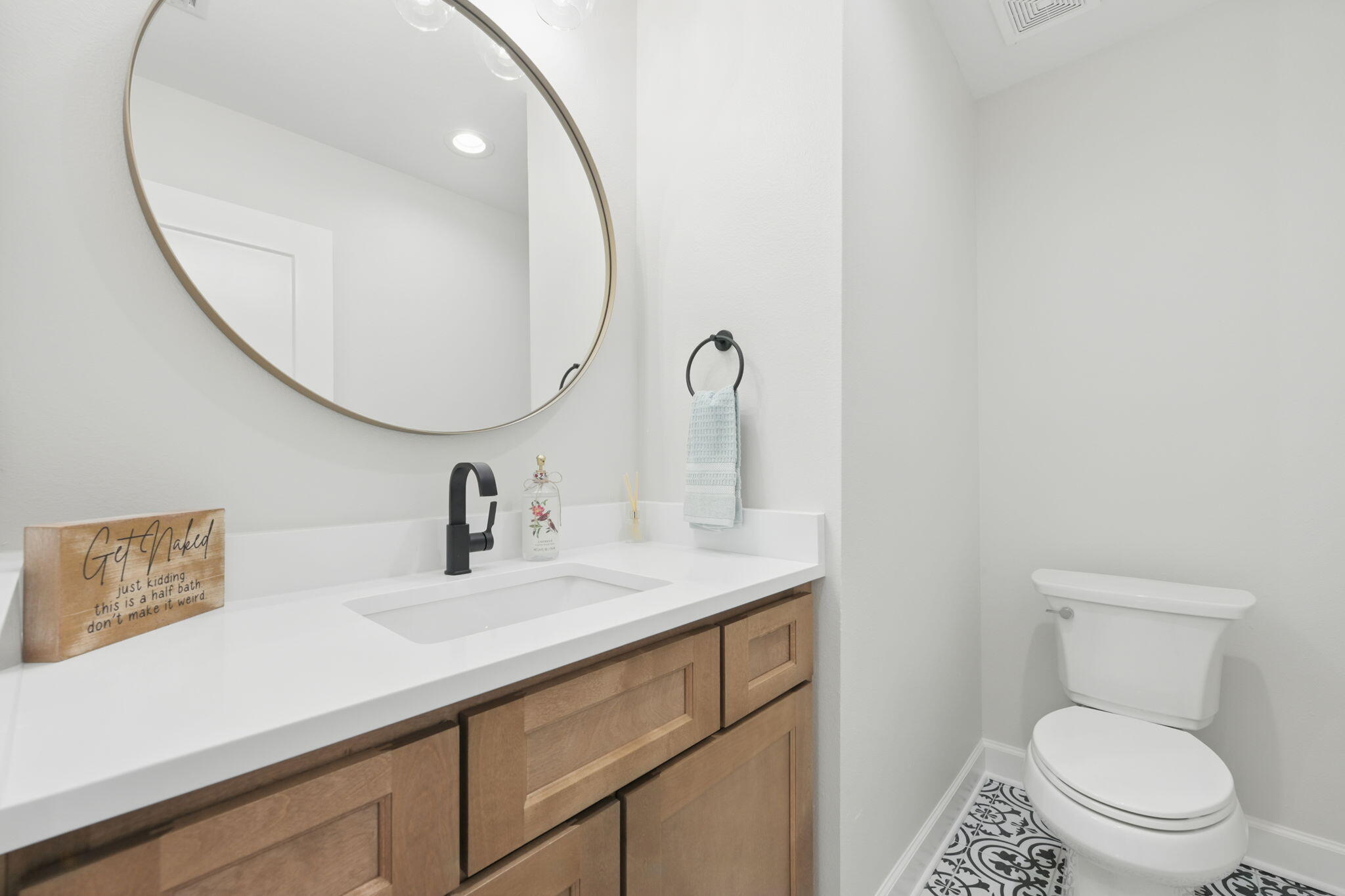 SPRING HILL ESTATES - Residential