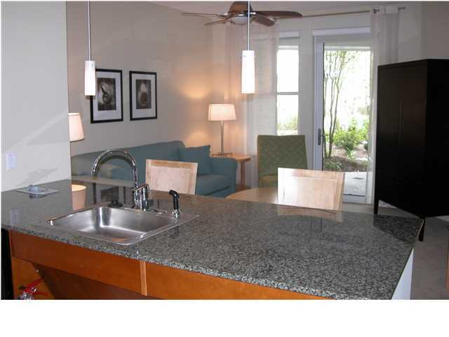 BAHIA CONDO - Residential