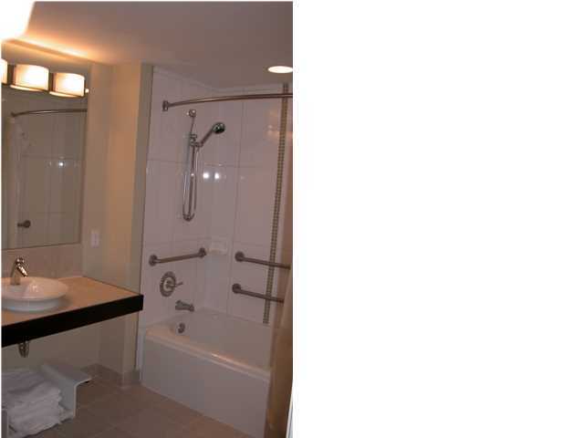 BAHIA CONDO - Residential