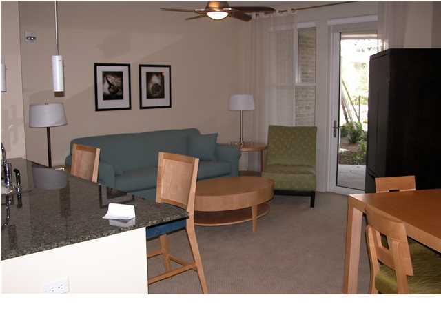 BAHIA CONDO - Residential