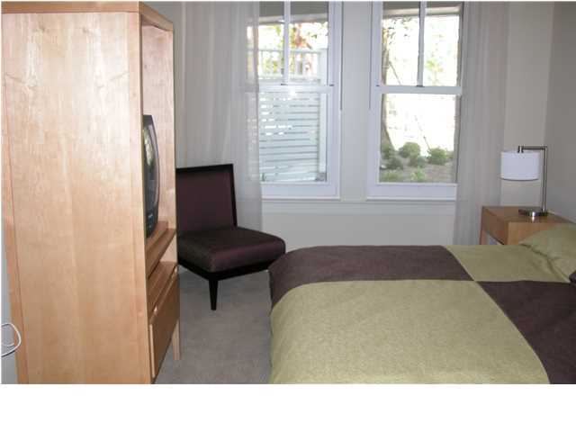 BAHIA CONDO - Residential