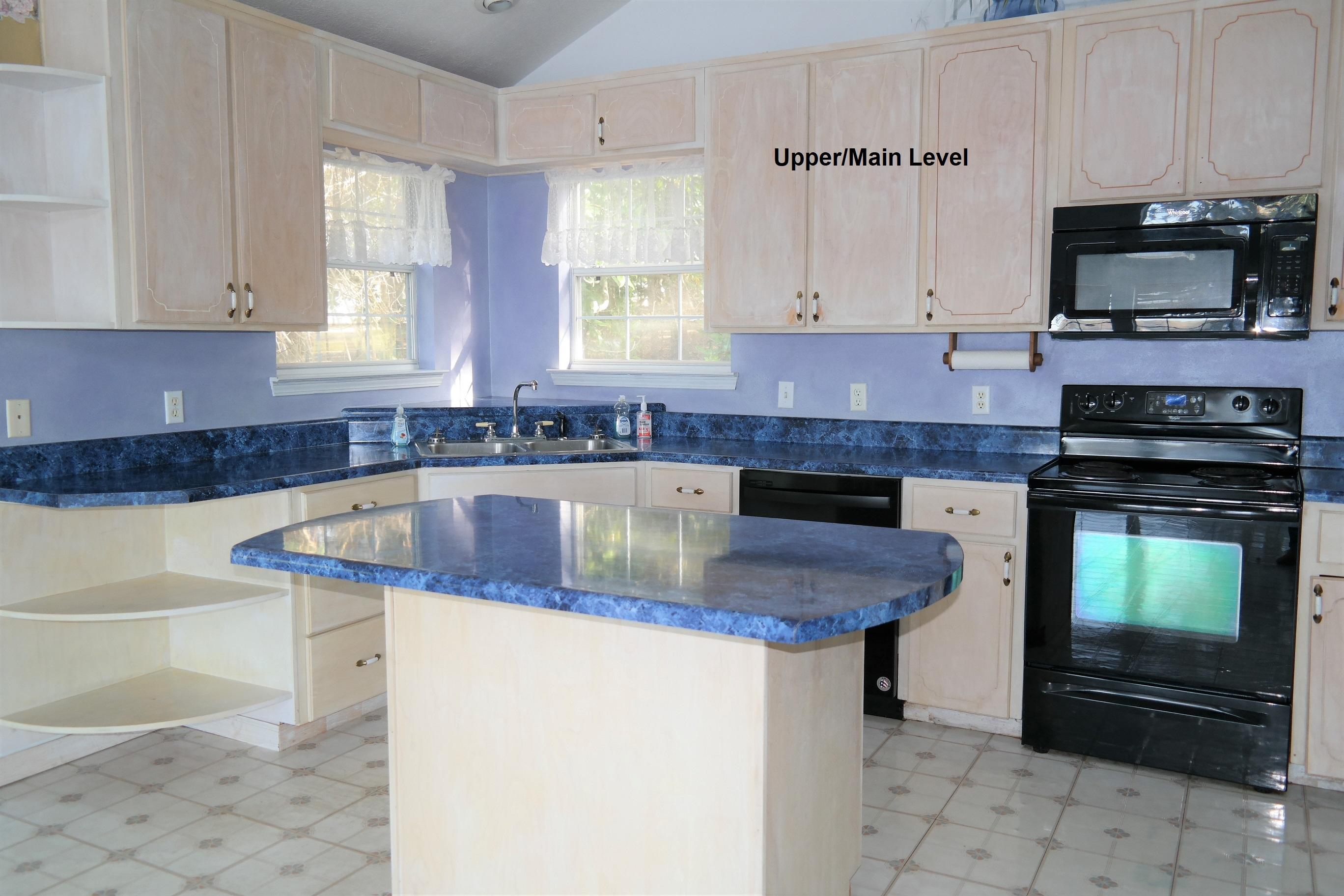 LAKE HOLLEY ESTATES - Residential