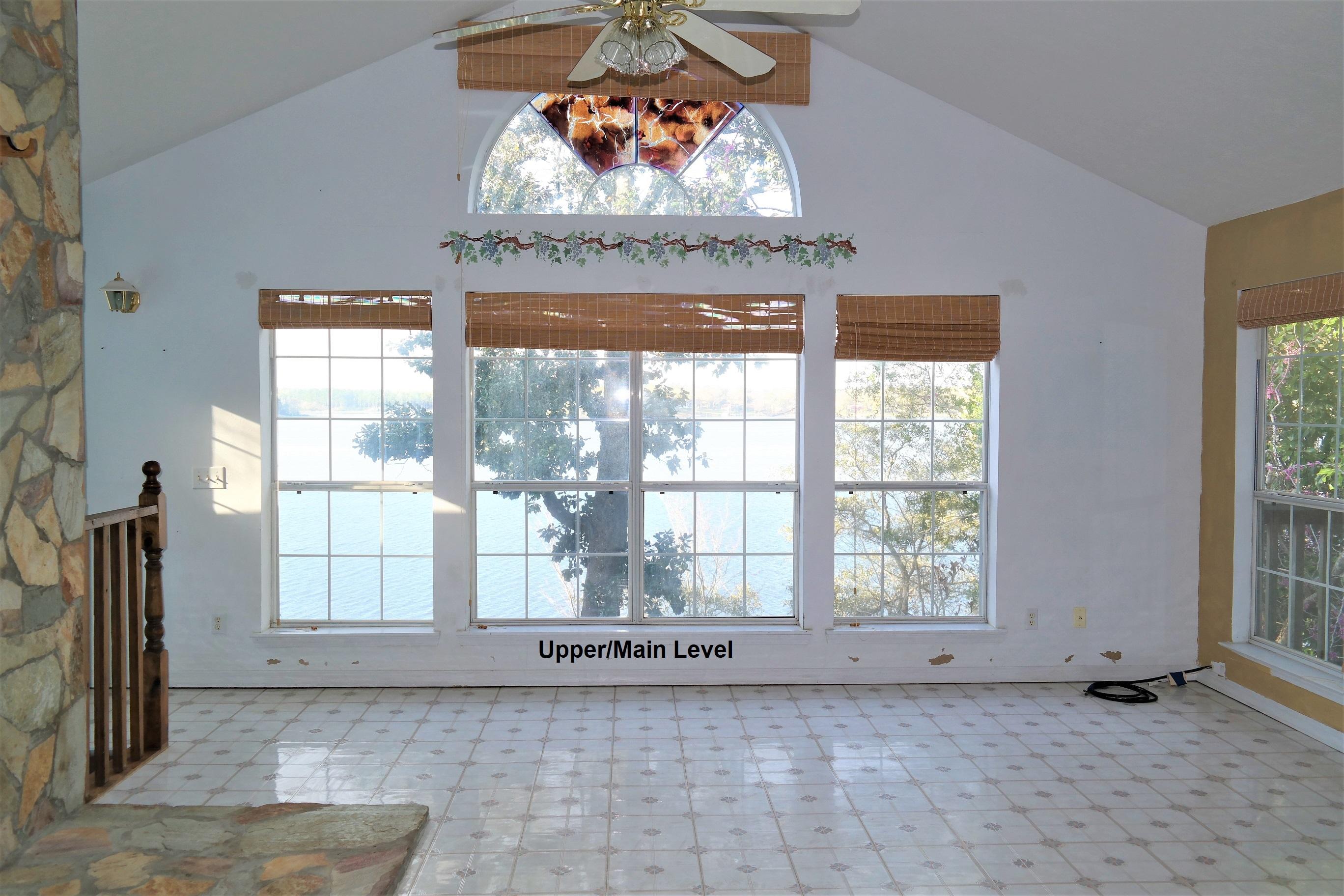 LAKE HOLLEY ESTATES - Residential