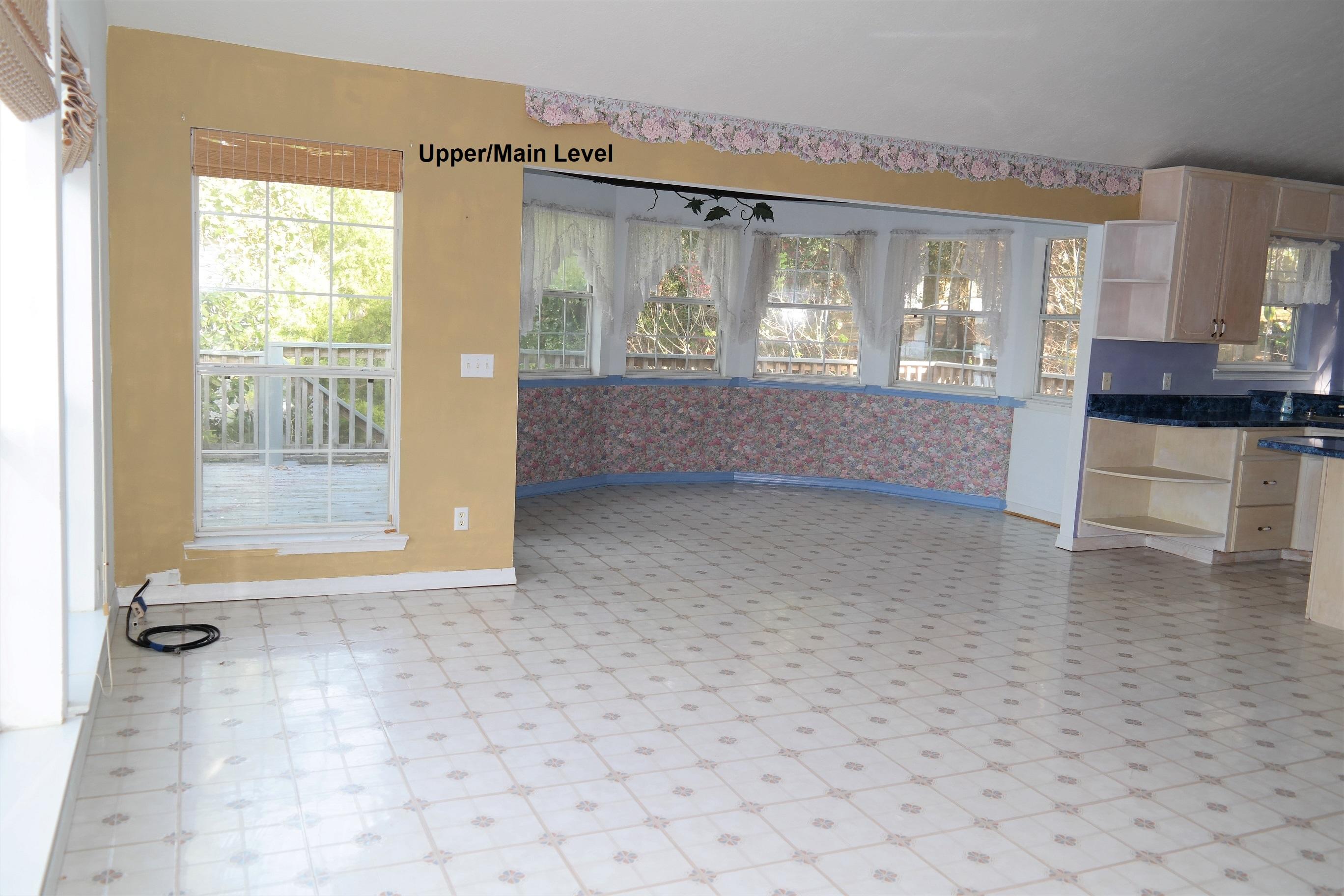 LAKE HOLLEY ESTATES - Residential