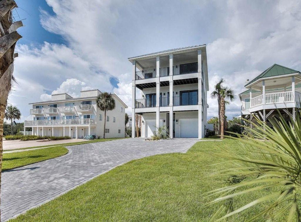 PELICAN POINTE AT CAMP CREEK - Residential