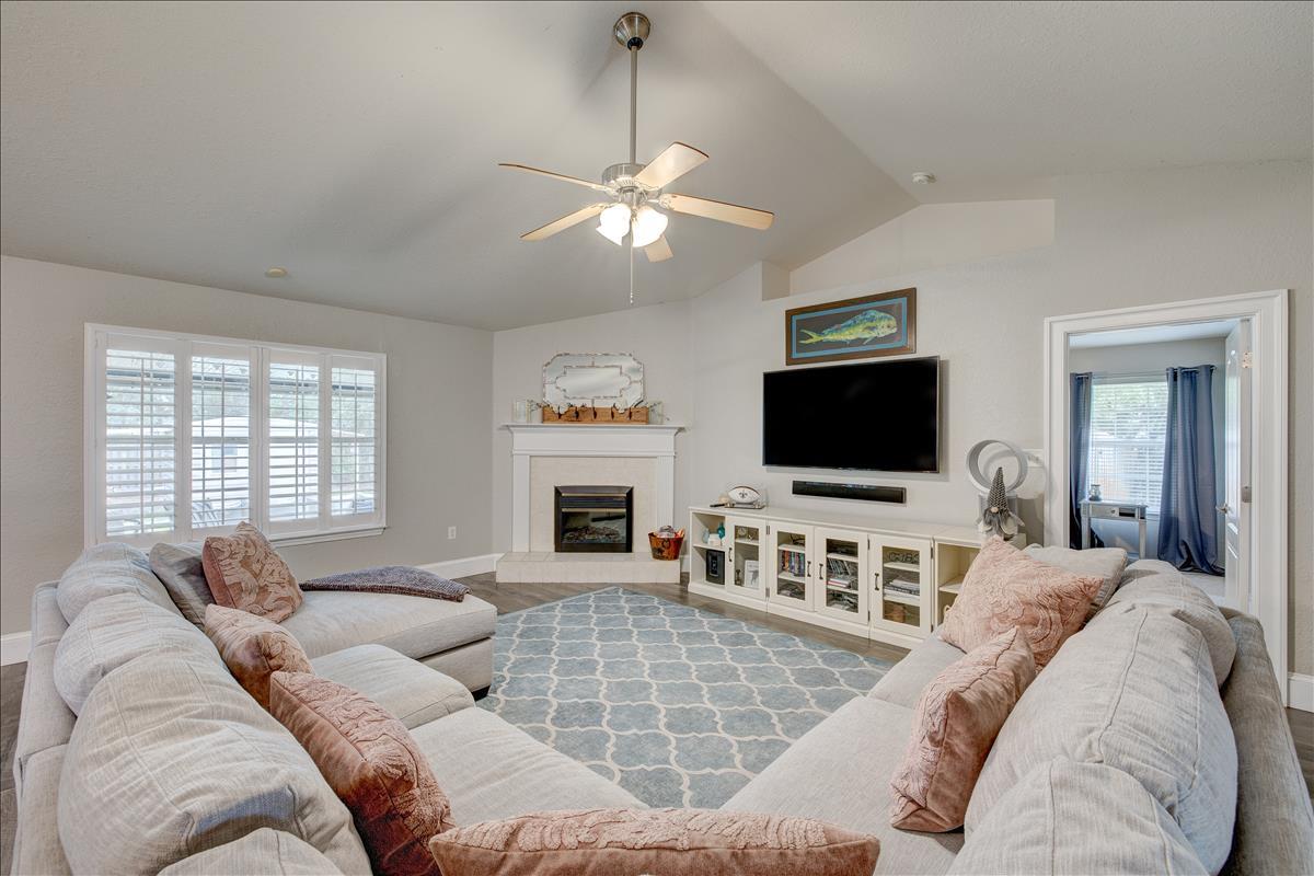 DRIFTWOOD ESTATES - Residential