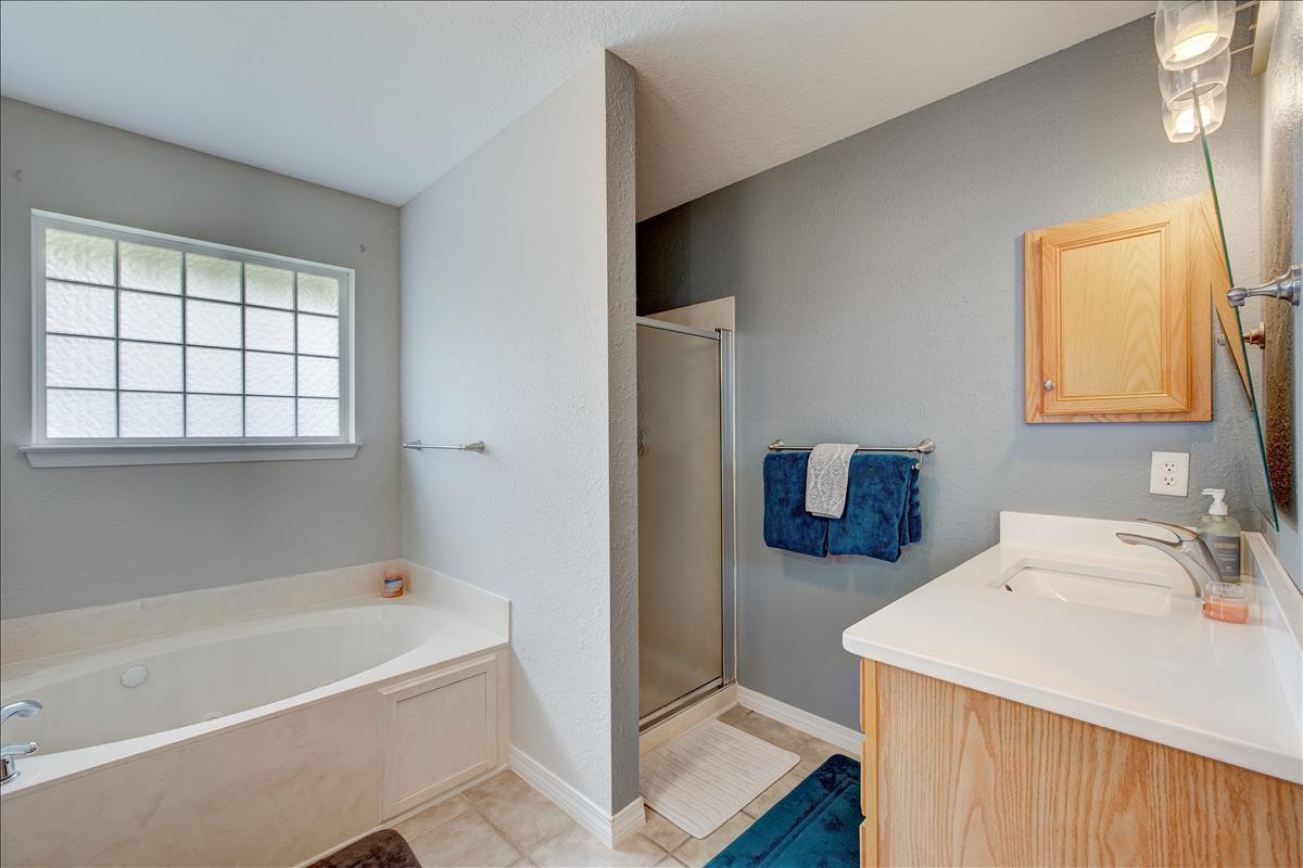 DRIFTWOOD ESTATES - Residential