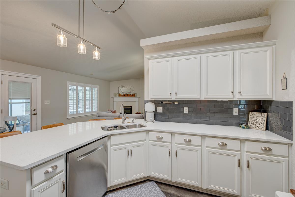 DRIFTWOOD ESTATES - Residential