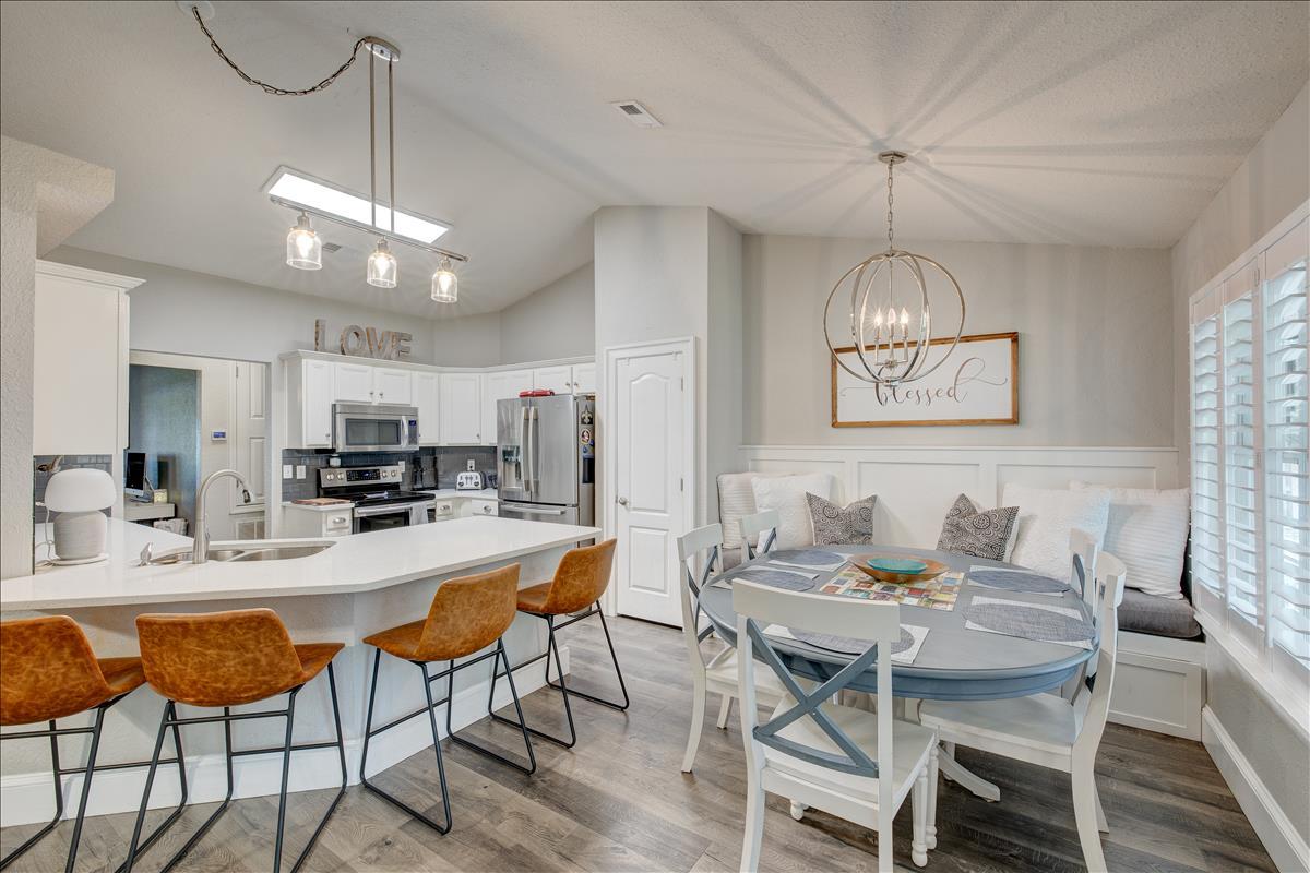 DRIFTWOOD ESTATES - Residential