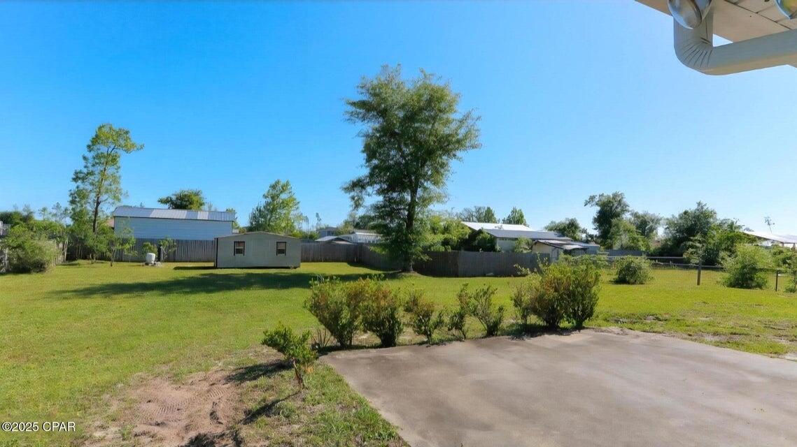 ROLLING HILLS - Residential