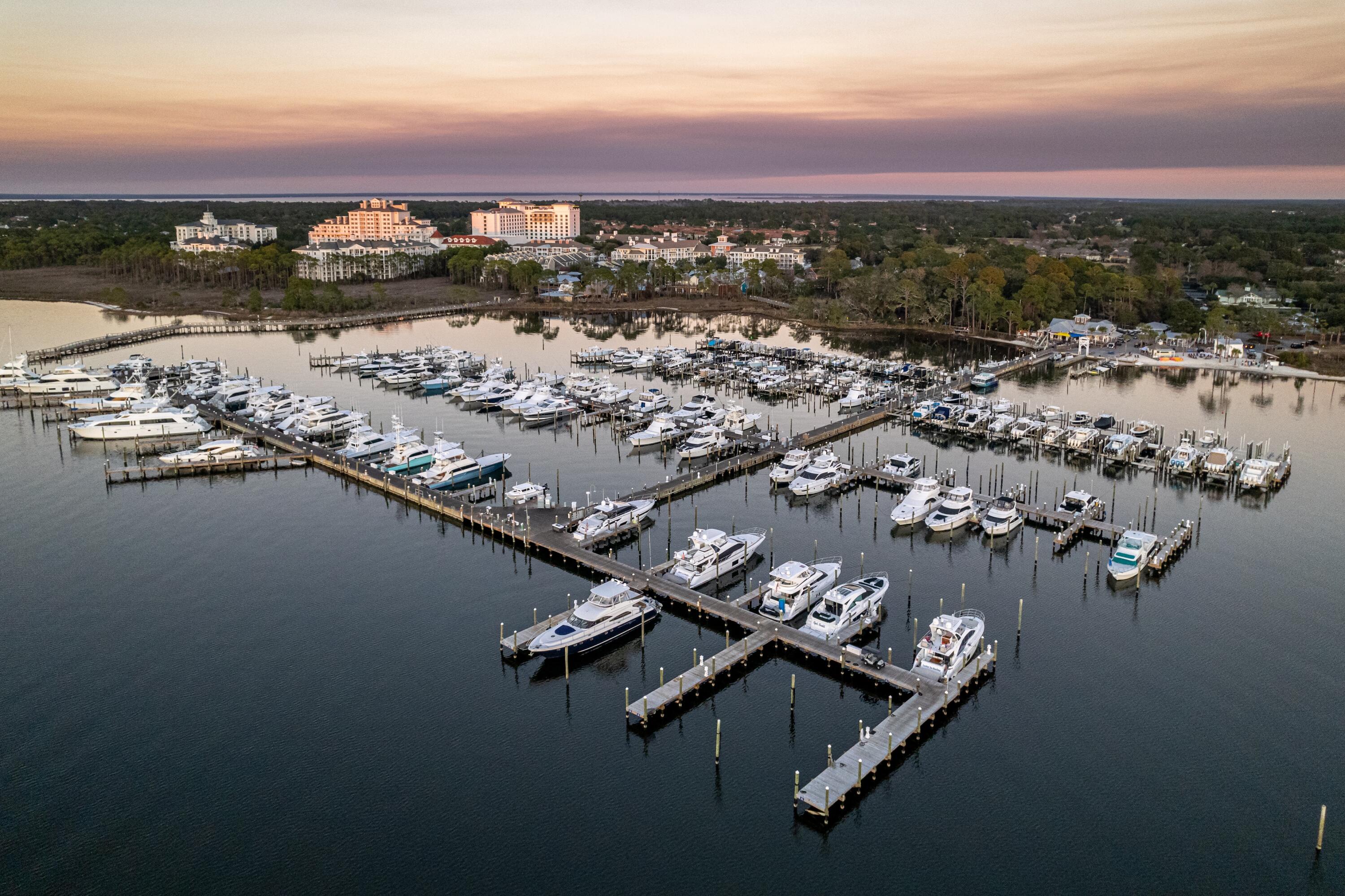 GRAND SANDESTIN THE - Residential