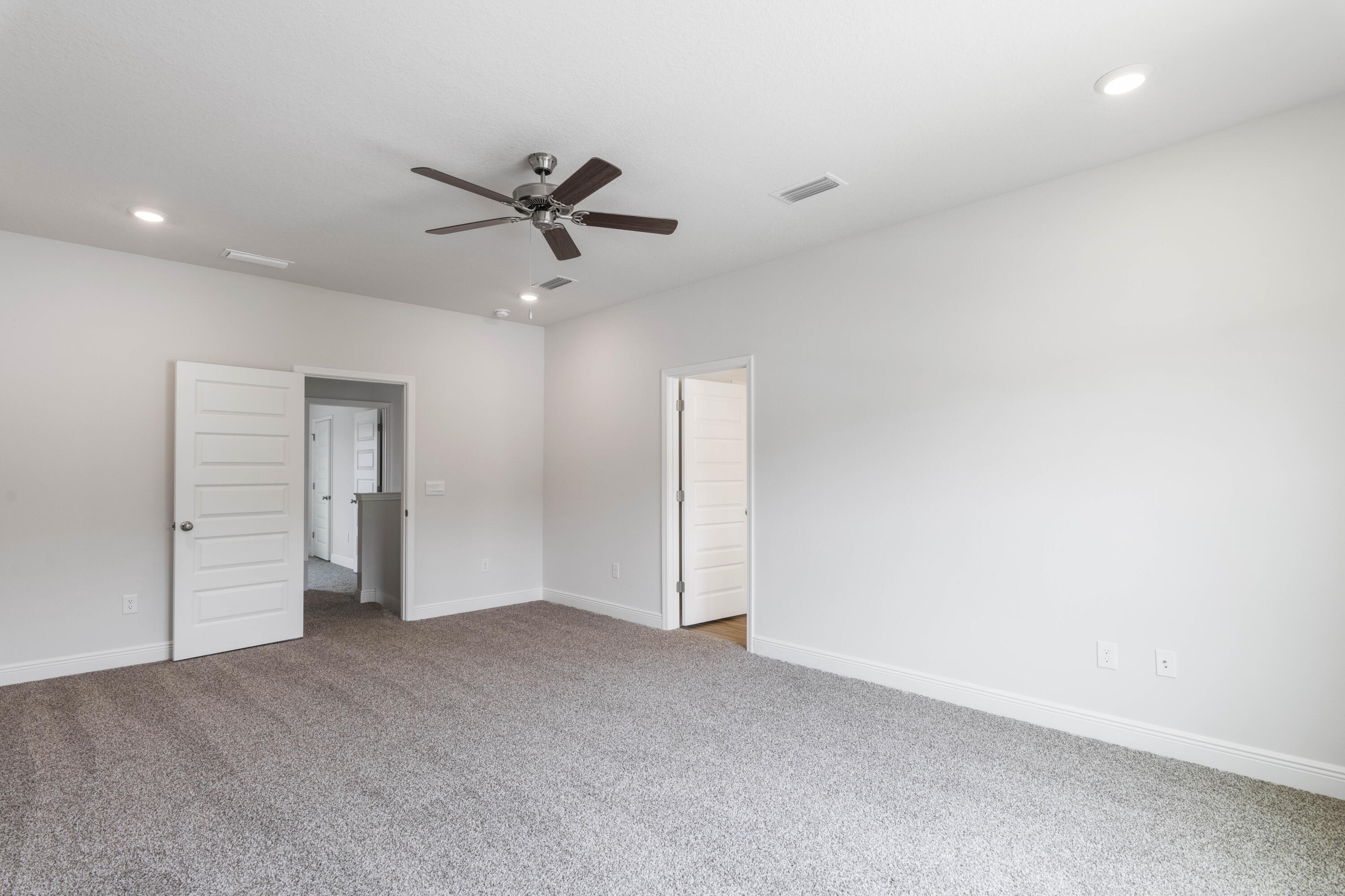 Hammock Oaks Estates - Residential