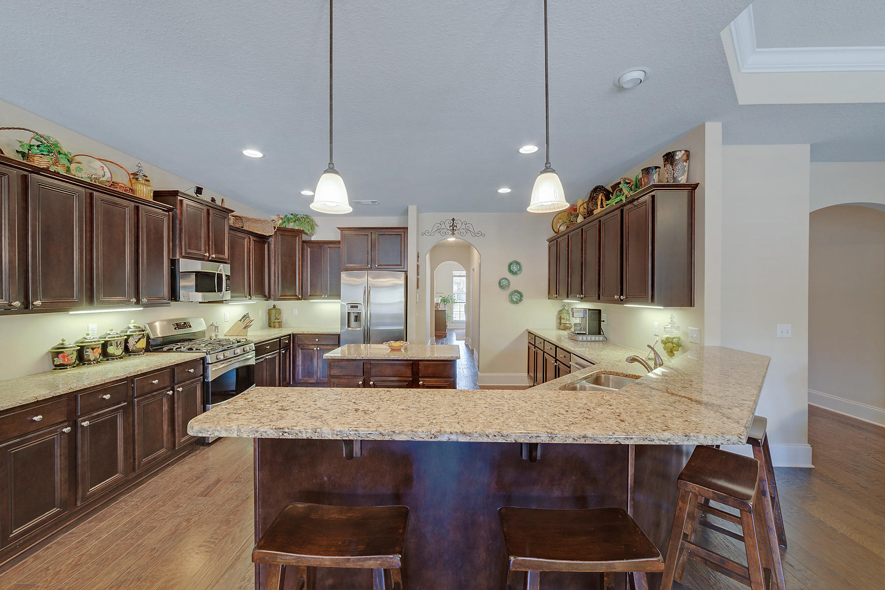 MUSSETT BAYOU ESTATES - Residential