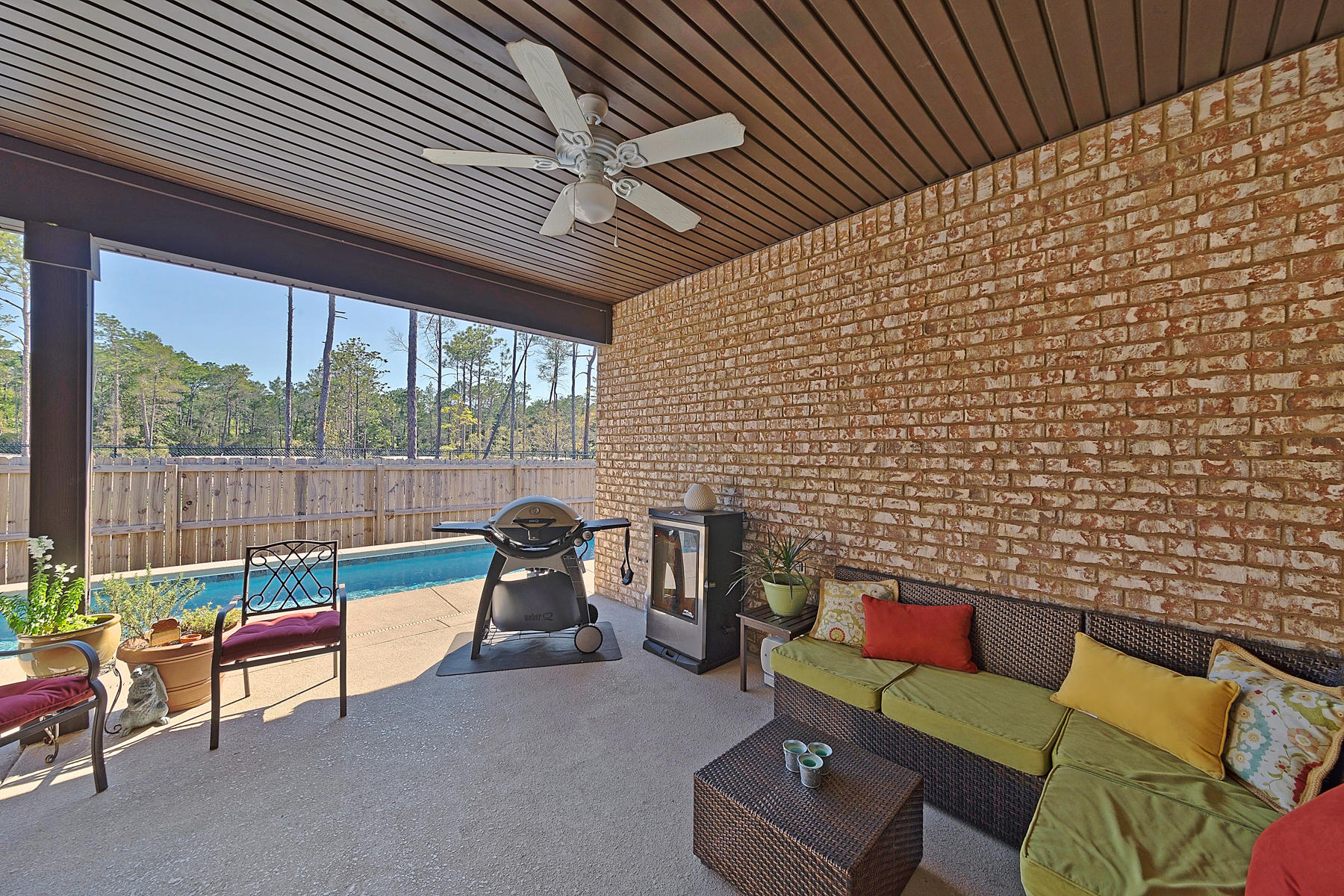 MUSSETT BAYOU ESTATES - Residential