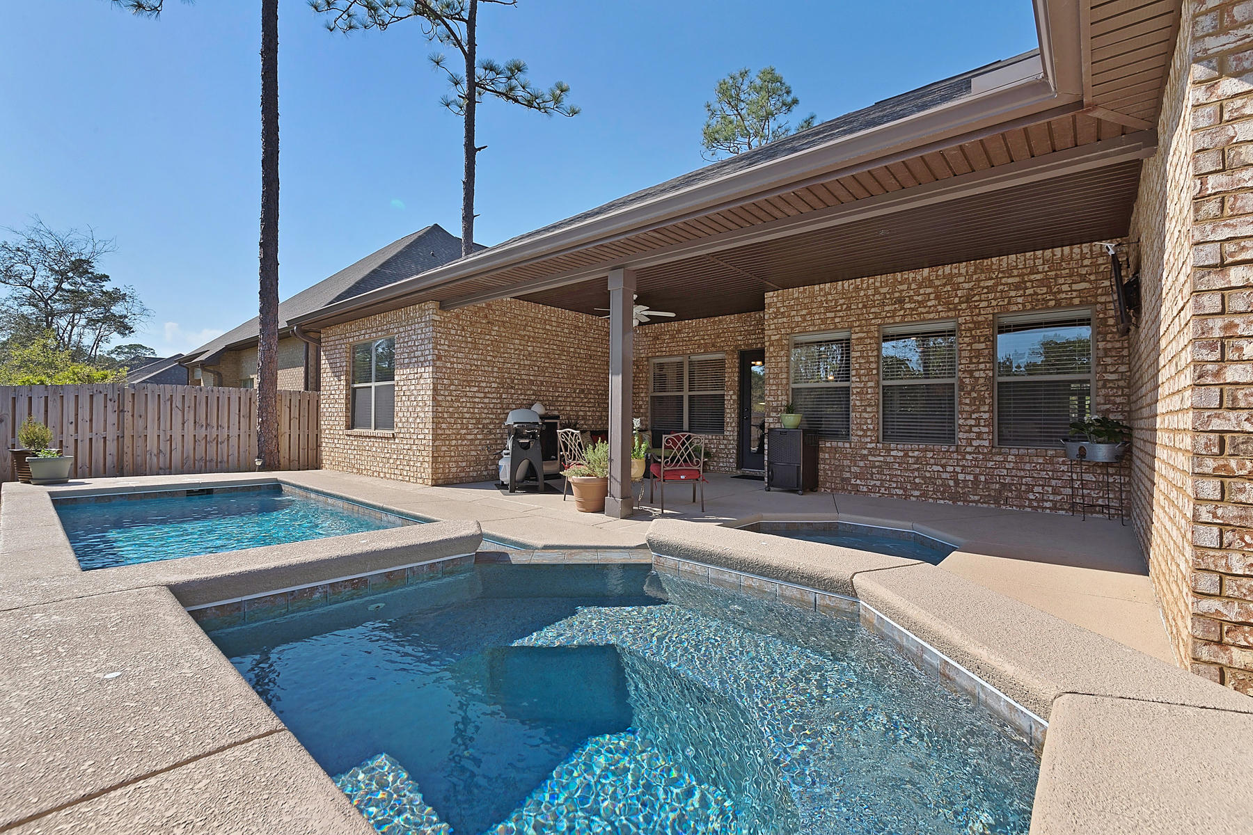 MUSSETT BAYOU ESTATES - Residential