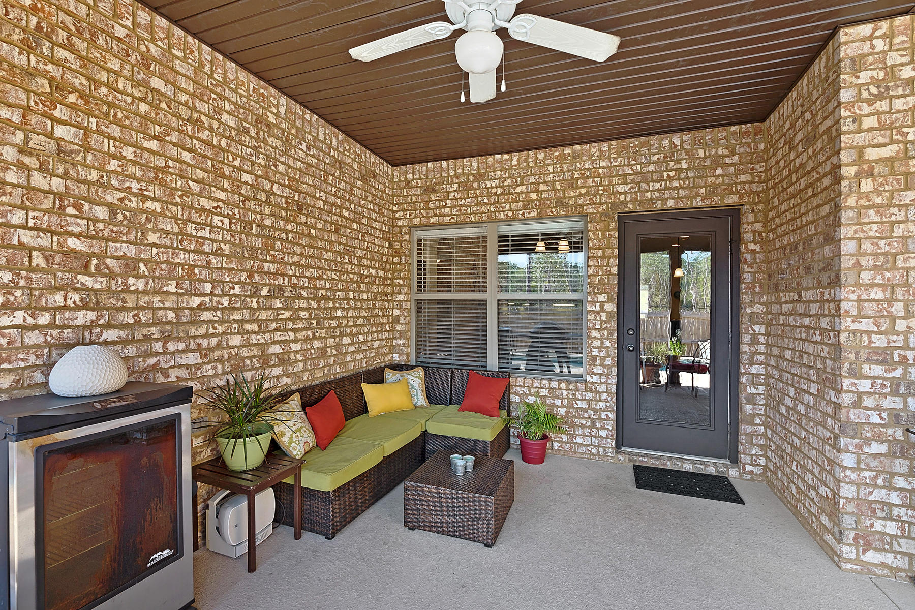 MUSSETT BAYOU ESTATES - Residential