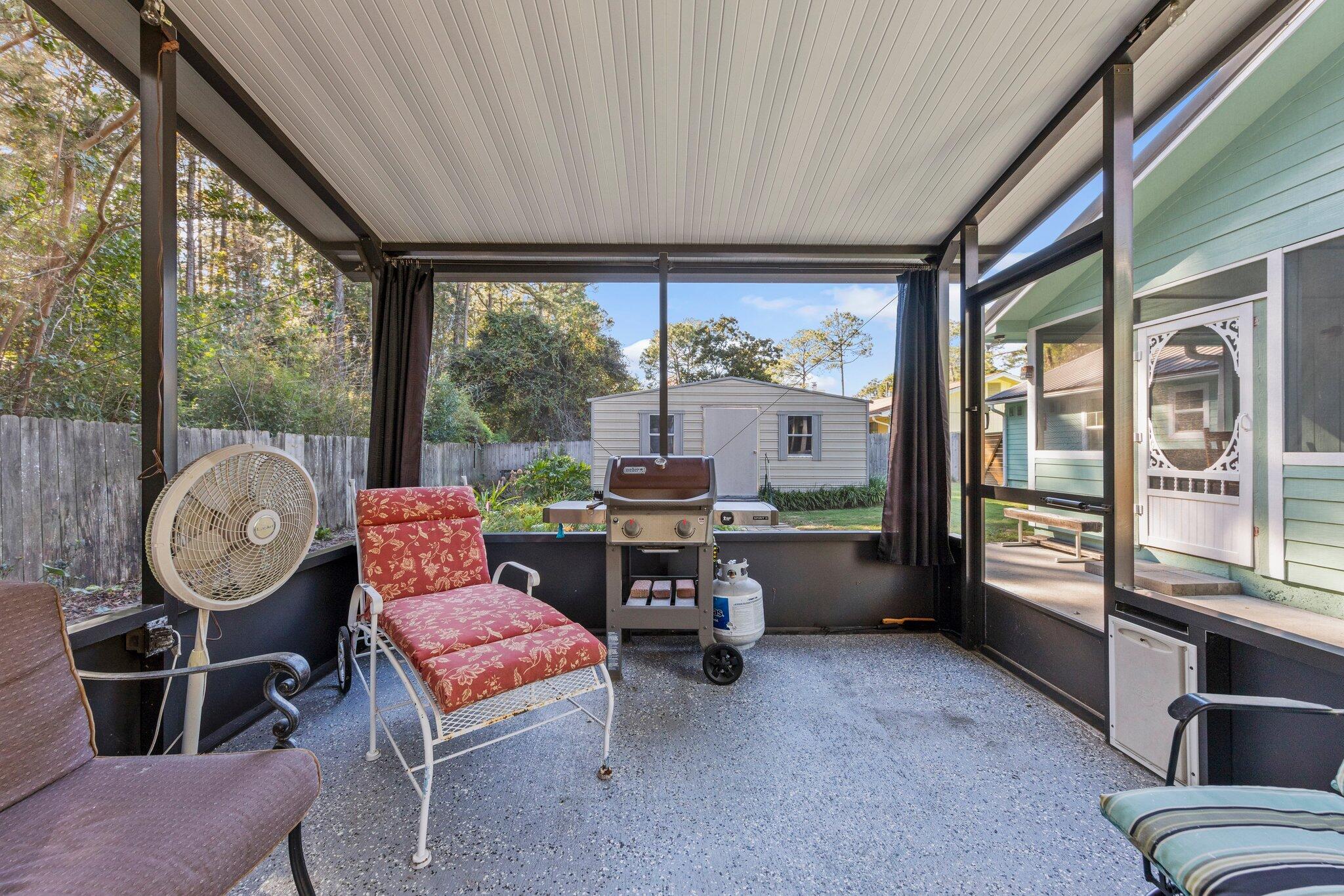 PINE MEADOWS 2ND ADDN - Residential