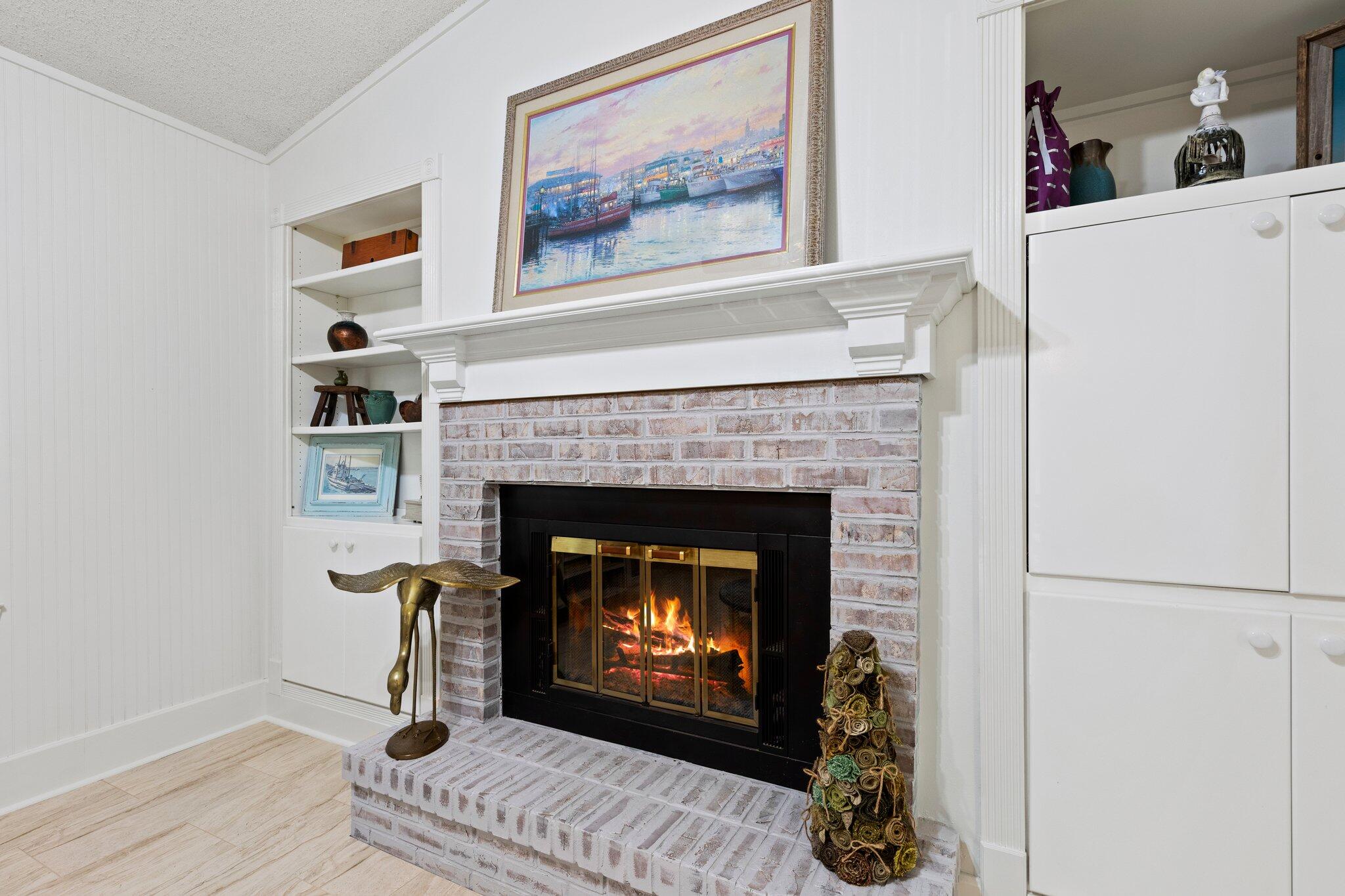 PINE MEADOWS 2ND ADDN - Residential