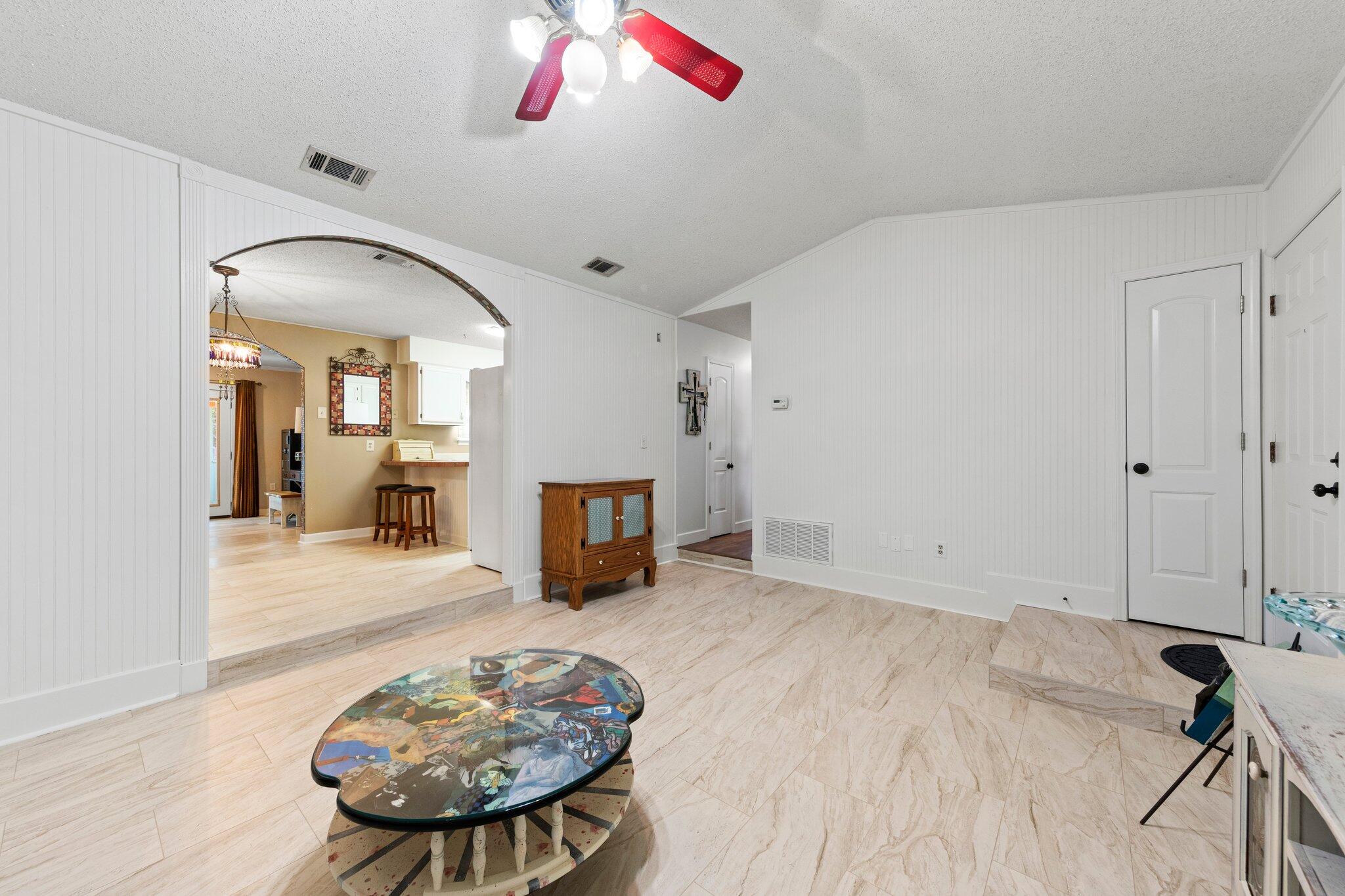 PINE MEADOWS 2ND ADDN - Residential