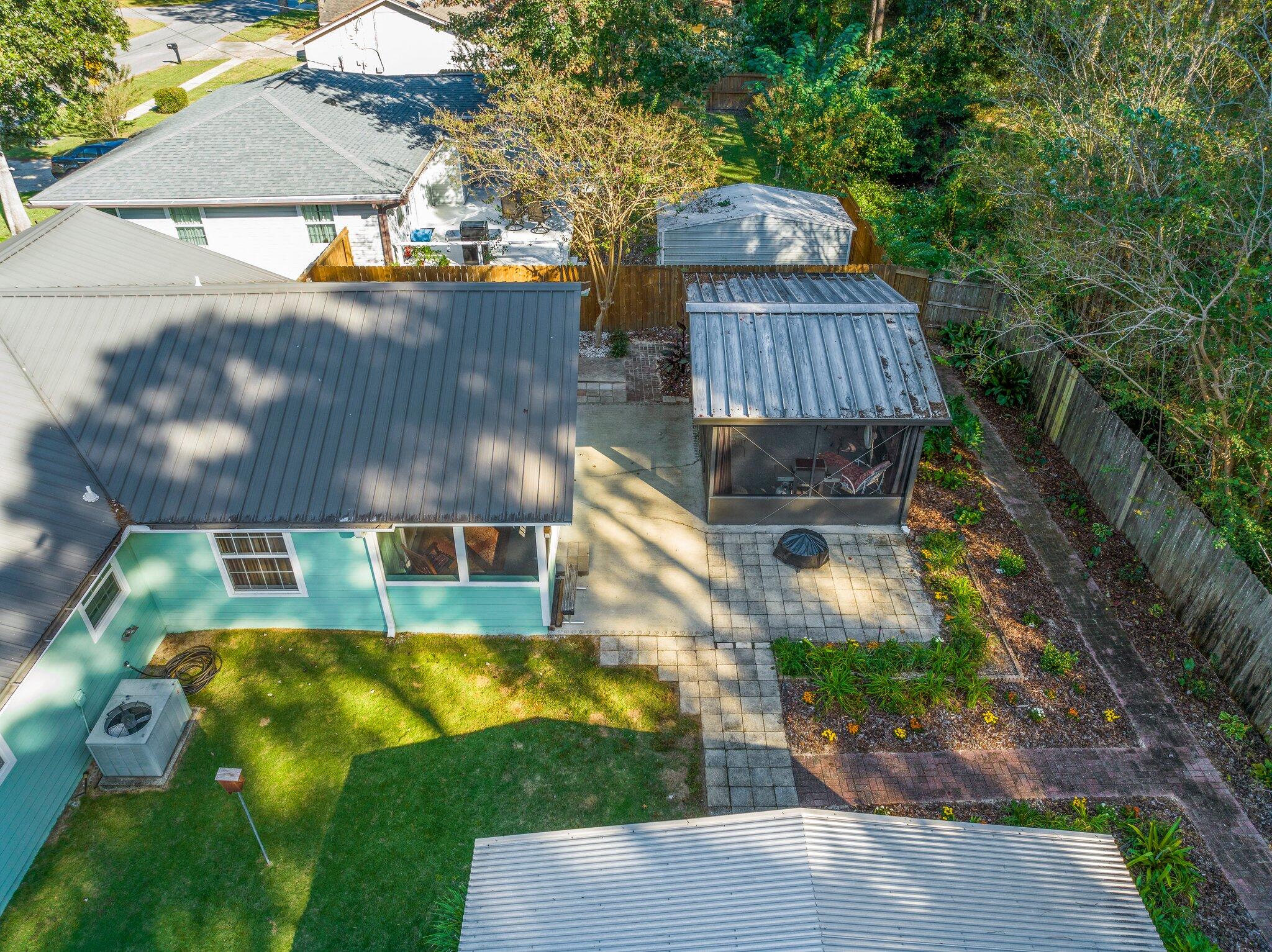 PINE MEADOWS 2ND ADDN - Residential
