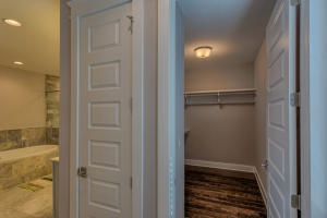 Mussett Bayou Manor - Residential