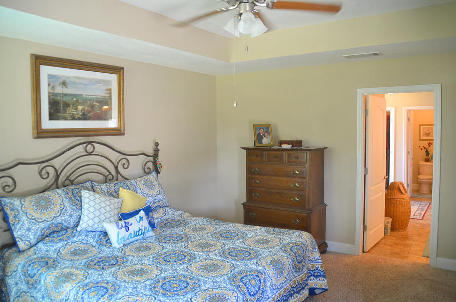 HOLLEY BY THE SEA - Residential