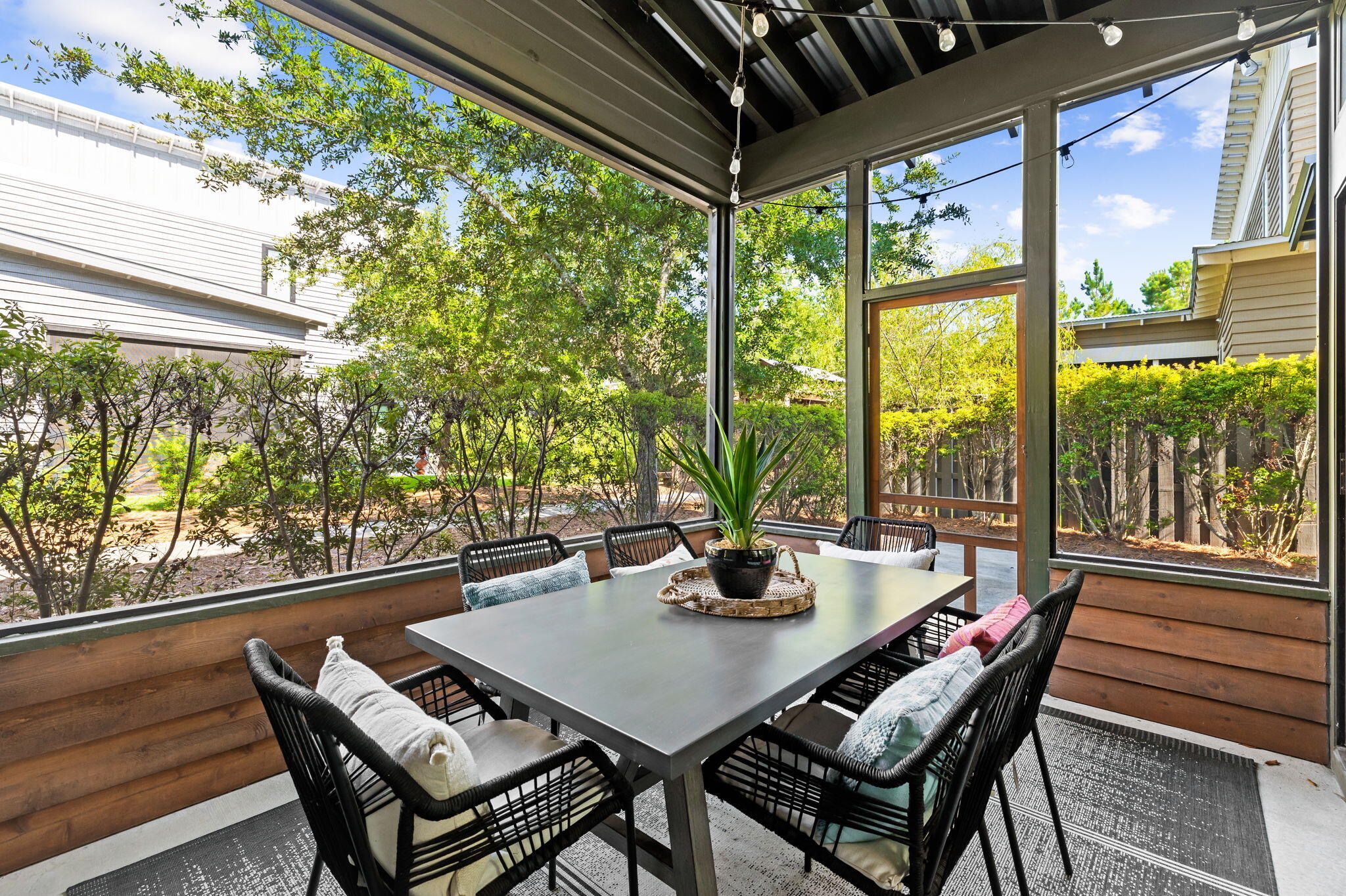 EDEN'S LANDING - Residential