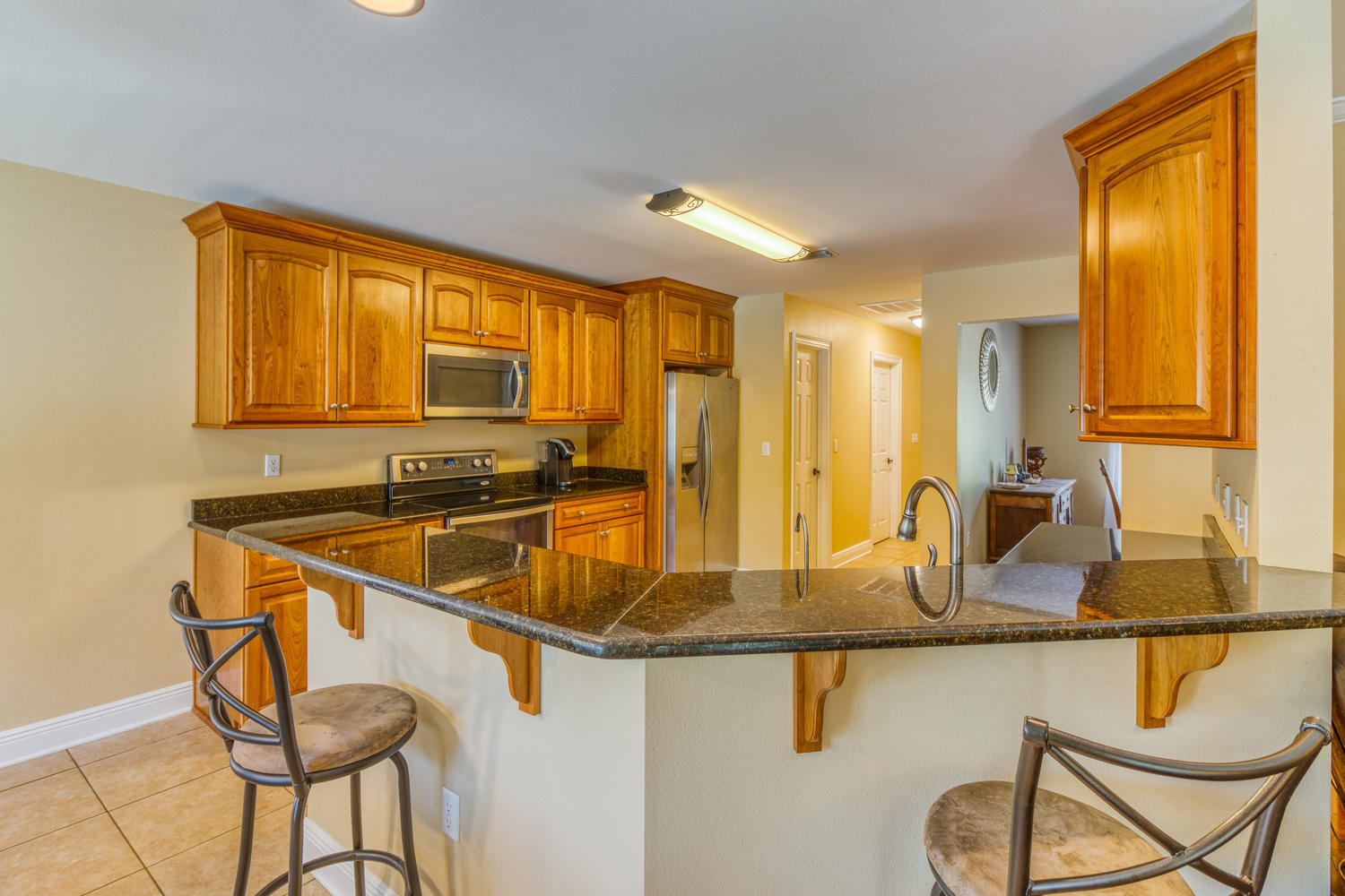 HOLLY WOODS - Residential