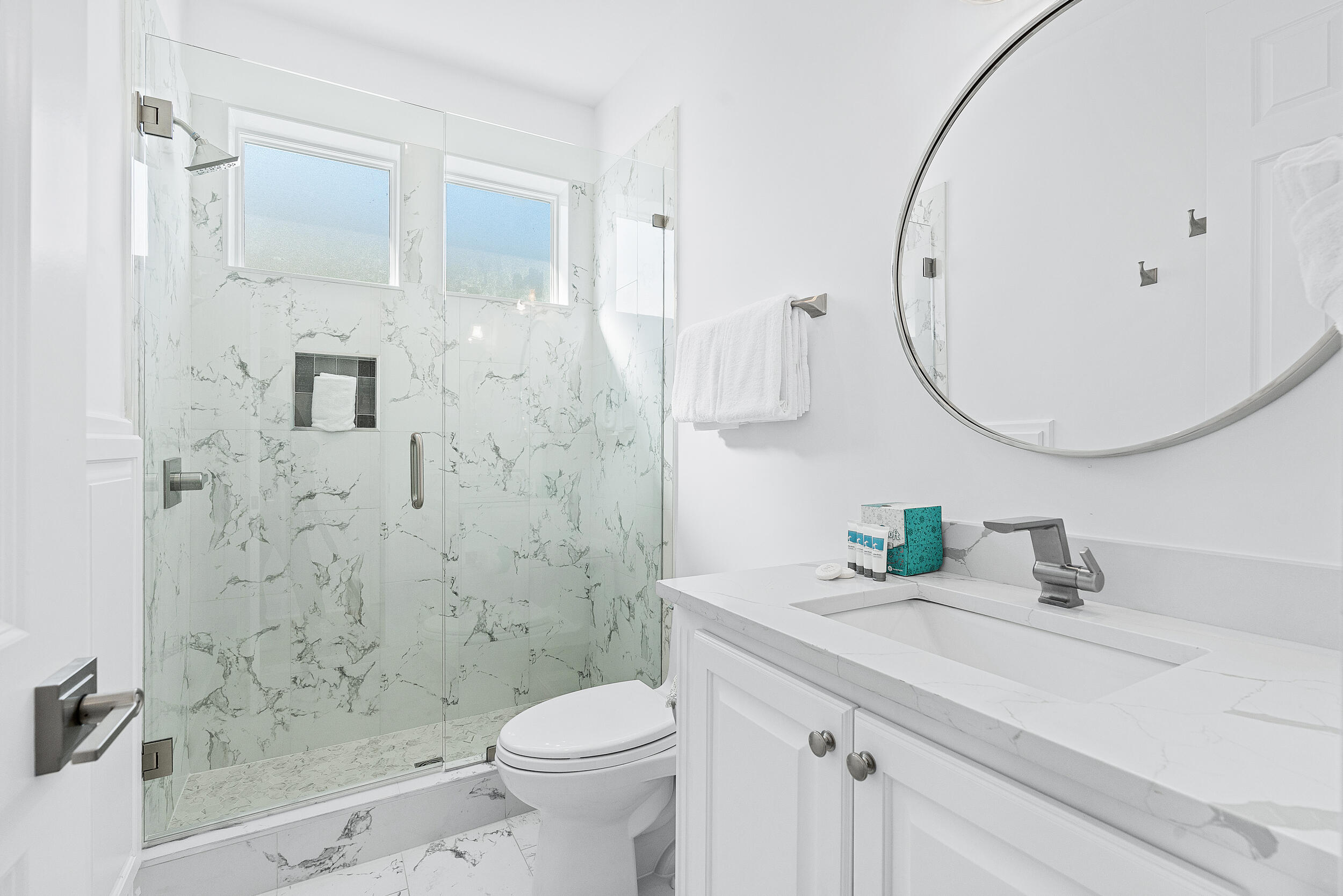 POMPANO PLACE - Residential