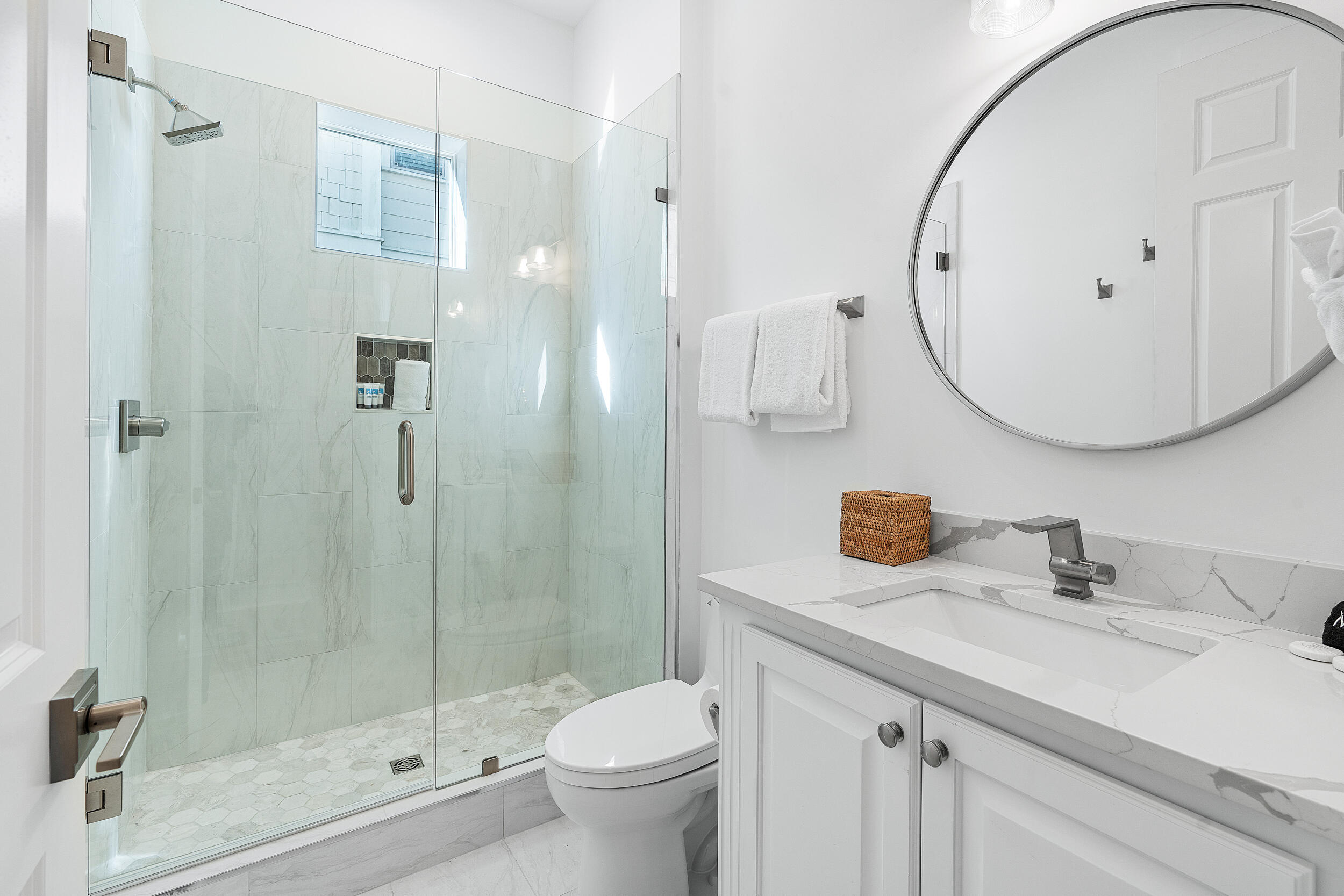 POMPANO PLACE - Residential