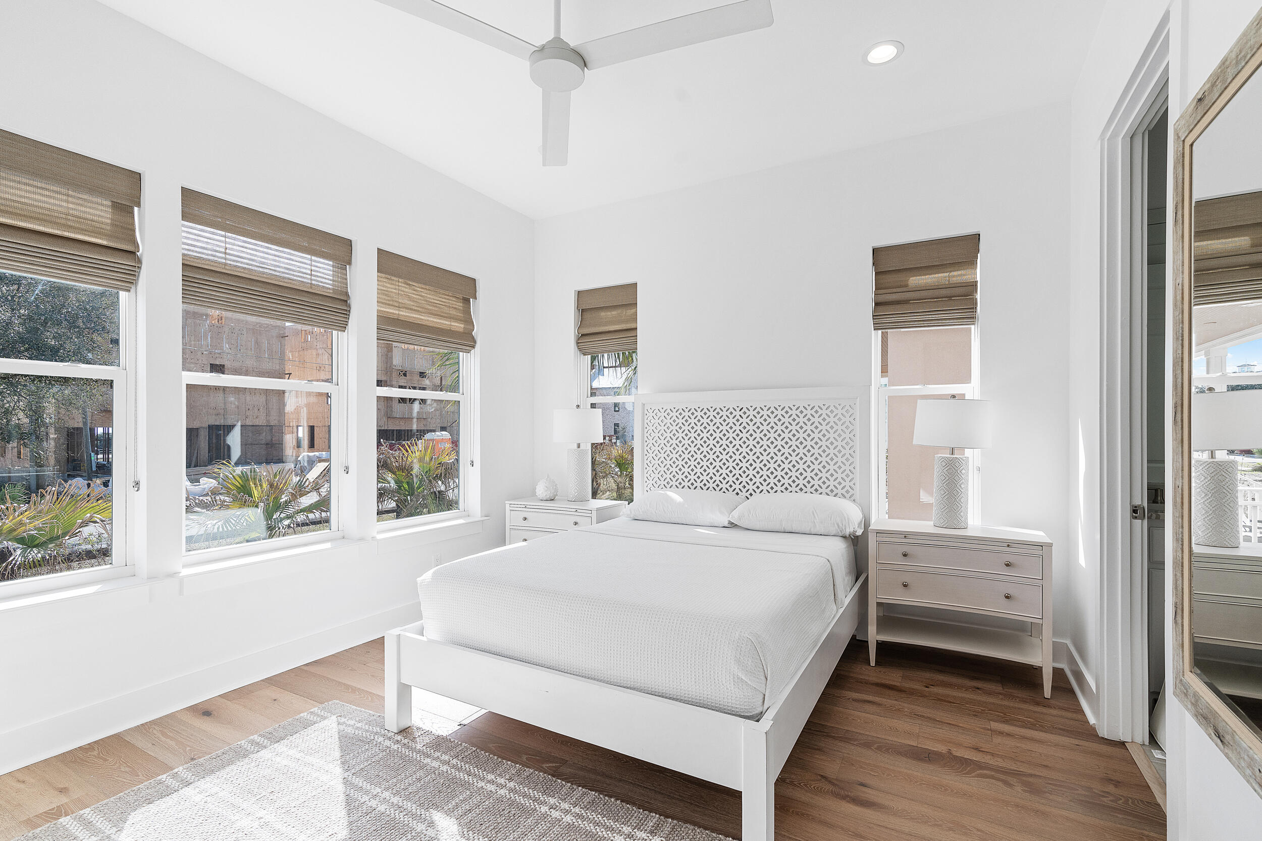 POMPANO PLACE - Residential