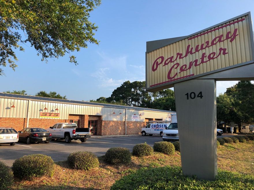 Clean, professional work environment located in southern Fort Walton Beach close to Highway 98. This project is 12,000 SF of Flex Space with partial office & warehouse. The front of each unit has a nicely finished reception area, office and restroom. The rear of the space contains open warehouse space with a rear loaded 12' x 14' roll up door. Lease rates are $8.50/SF base rent + $2/SF triple net fees + sales tax = $1,368.79 per month.