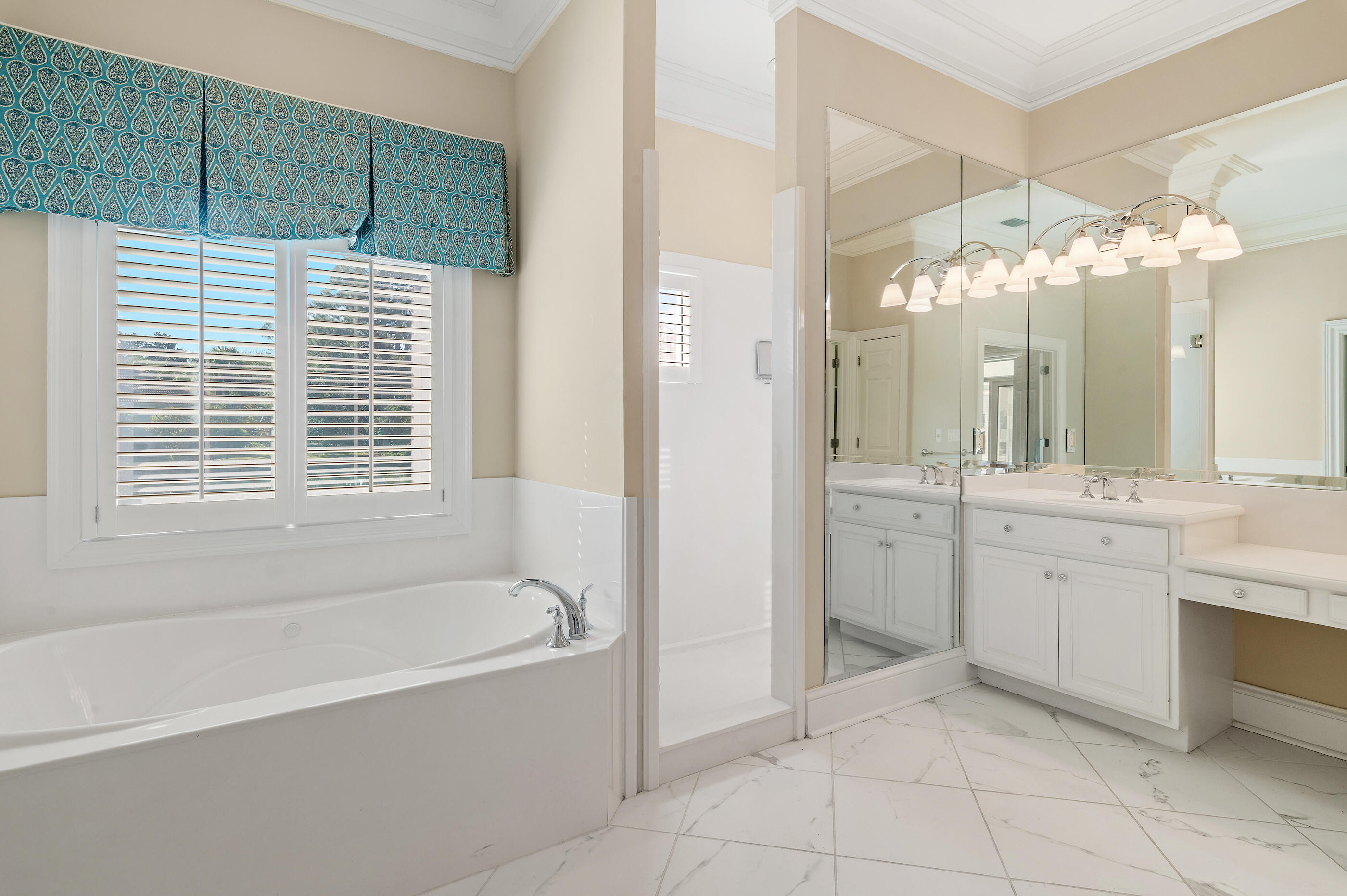 REGATTA BAY PH2 - Residential