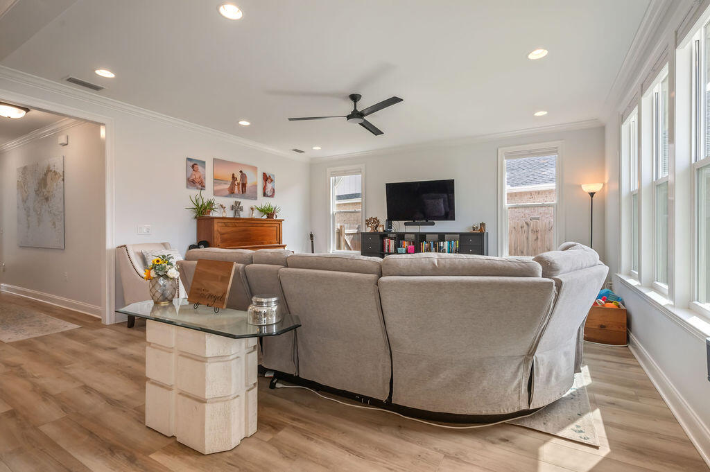 RAIDERS LANDING PHASE II LOT 70 - Residential