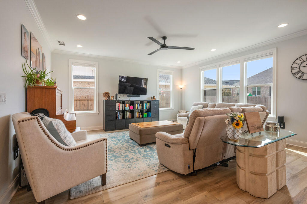 RAIDERS LANDING PHASE II LOT 70 - Residential