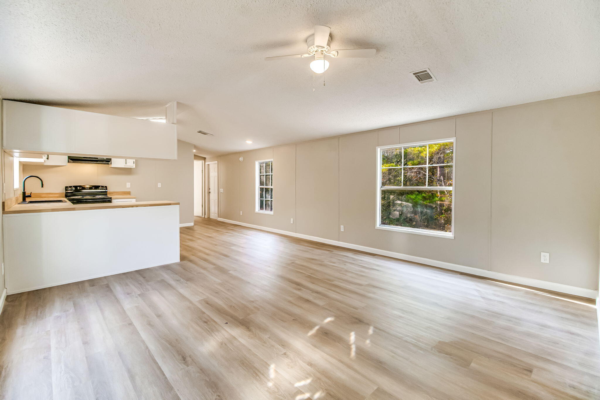 LAKE TANTARA 3 - Residential