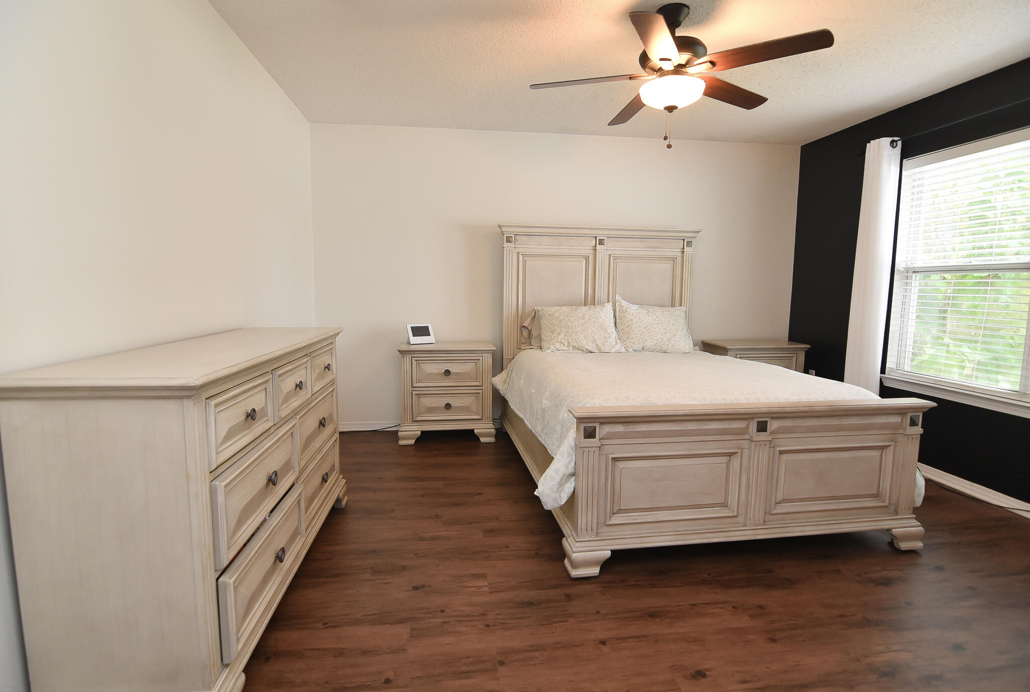 INDIGO VILLAGE - Residential Lease