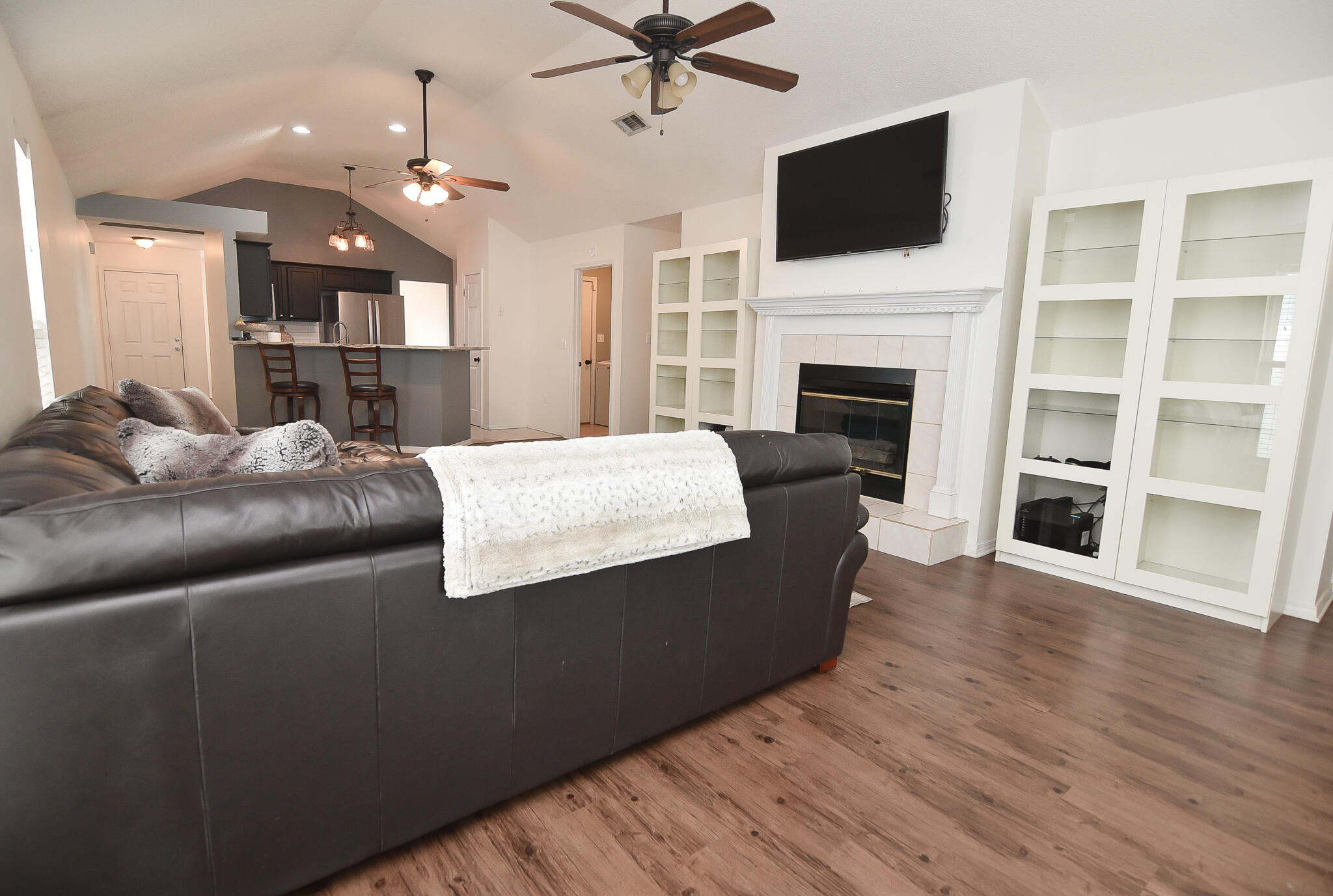 INDIGO VILLAGE - Residential Lease