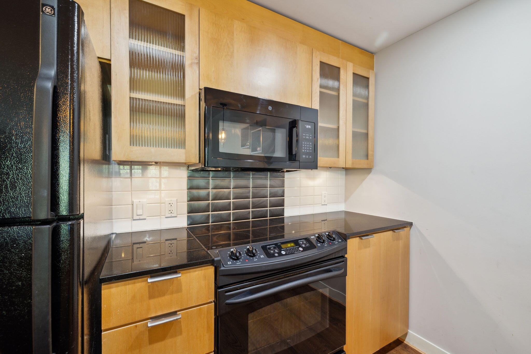 BAHIA CONDO - Residential