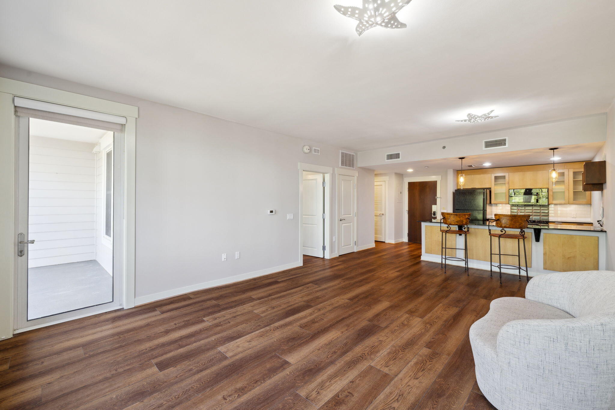 BAHIA CONDO - Residential