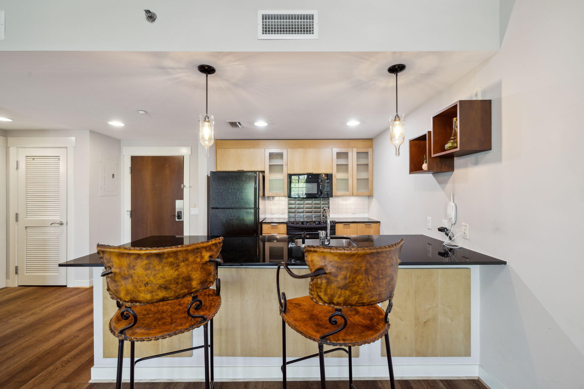 BAHIA CONDO - Residential