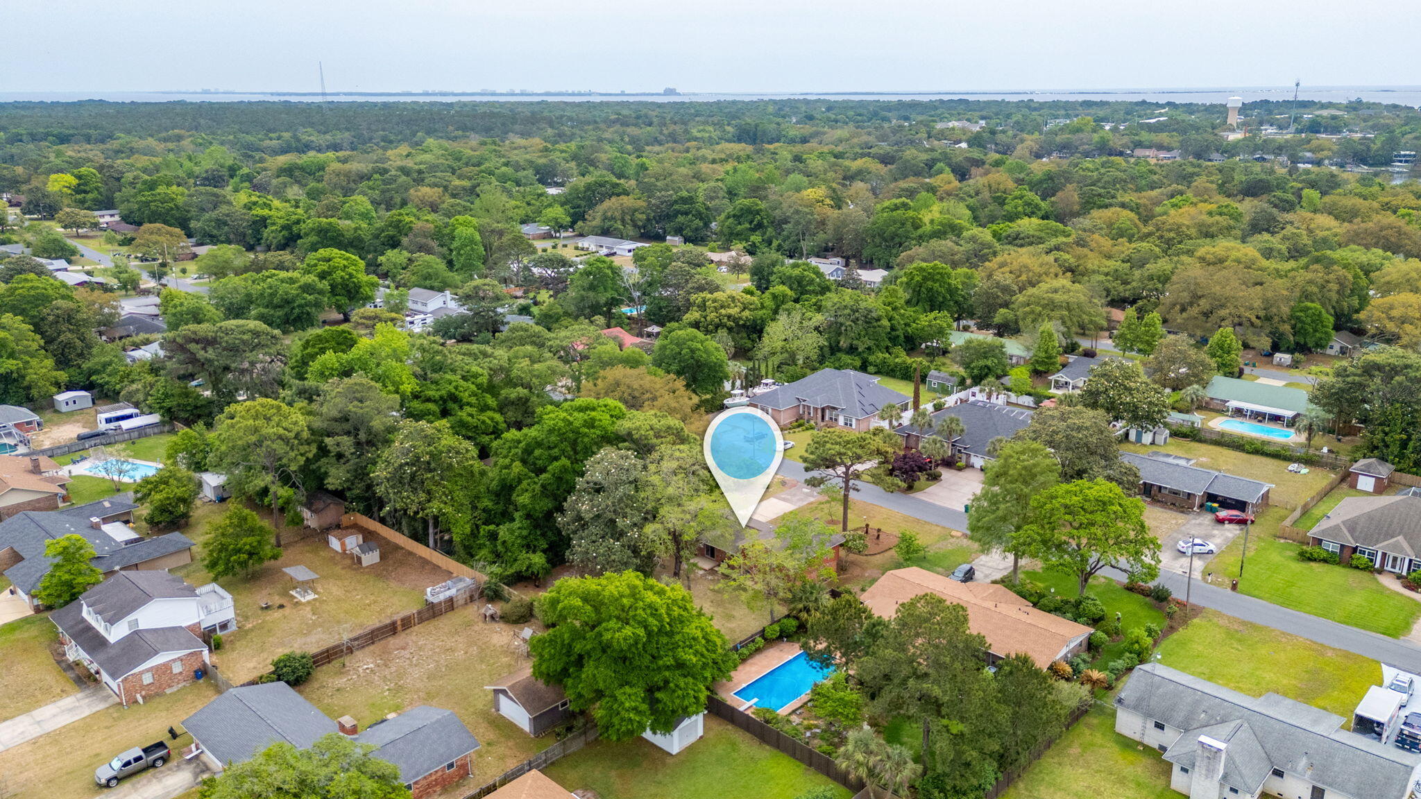 BAYOU POQUITO - Residential
