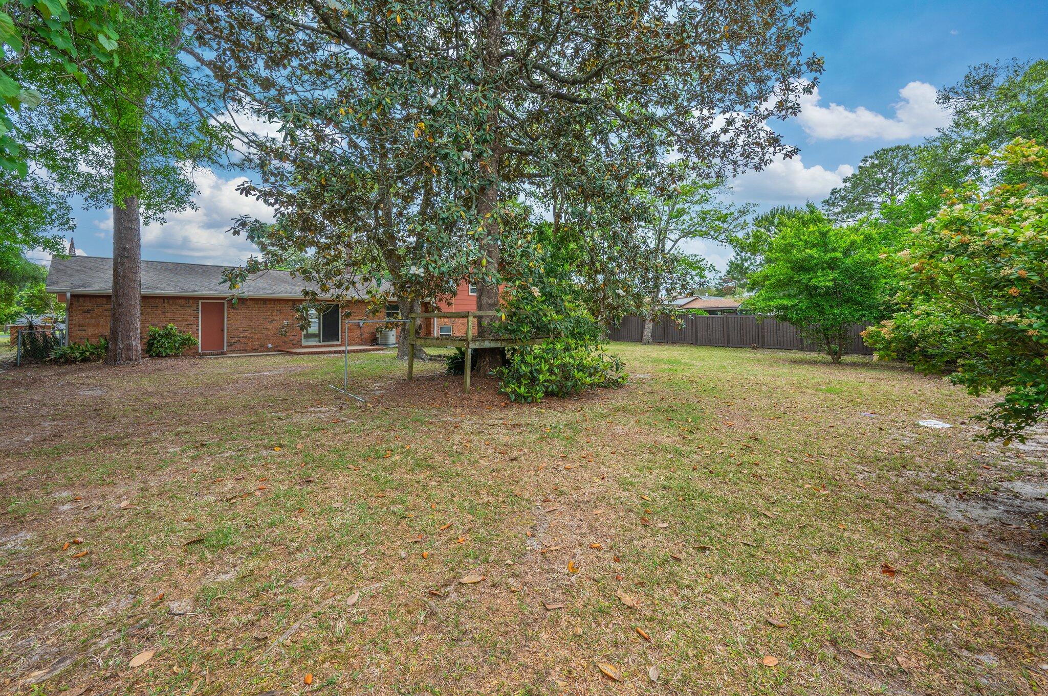 BAYOU POQUITO - Residential