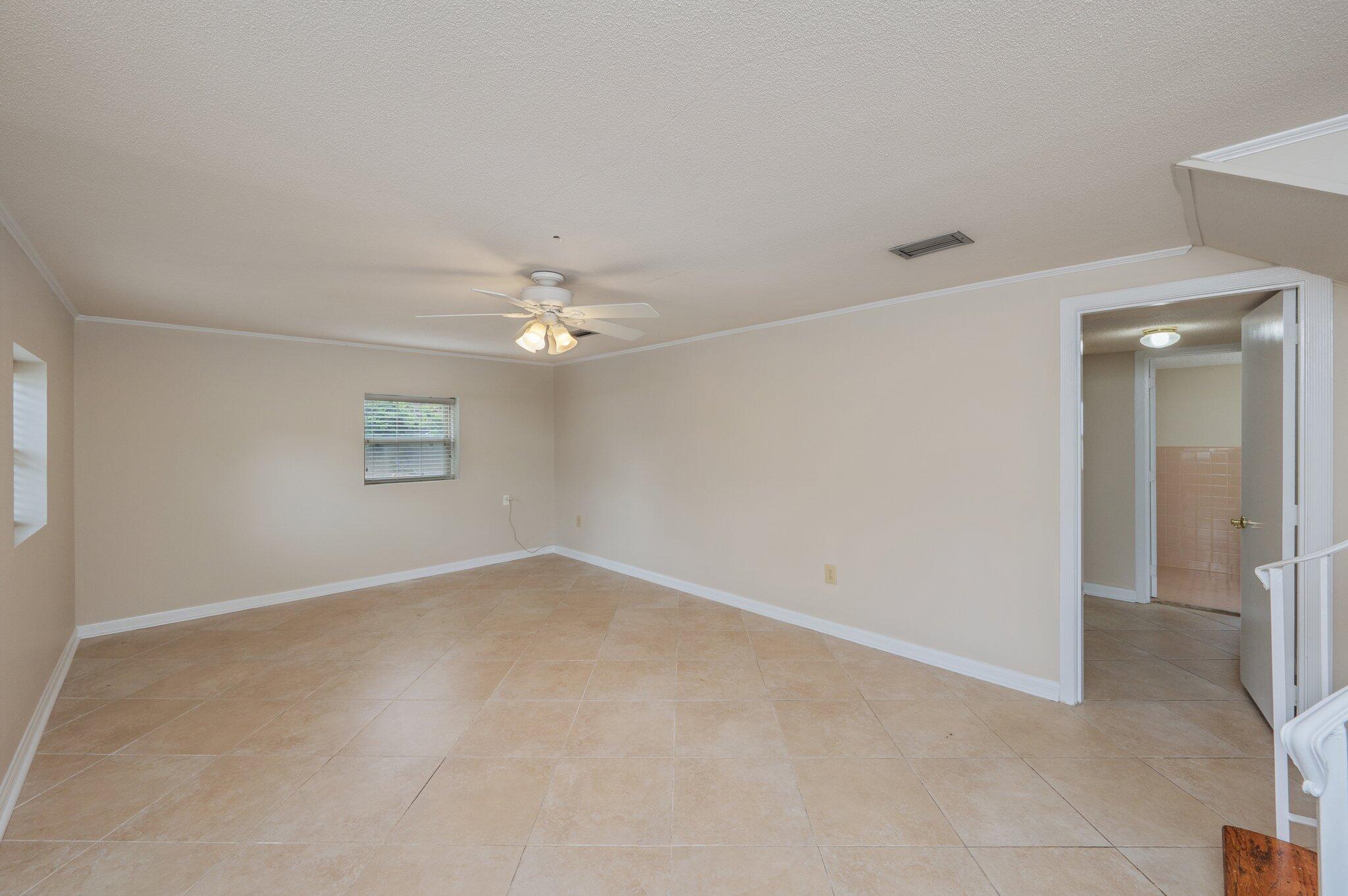 BAYOU POQUITO - Residential