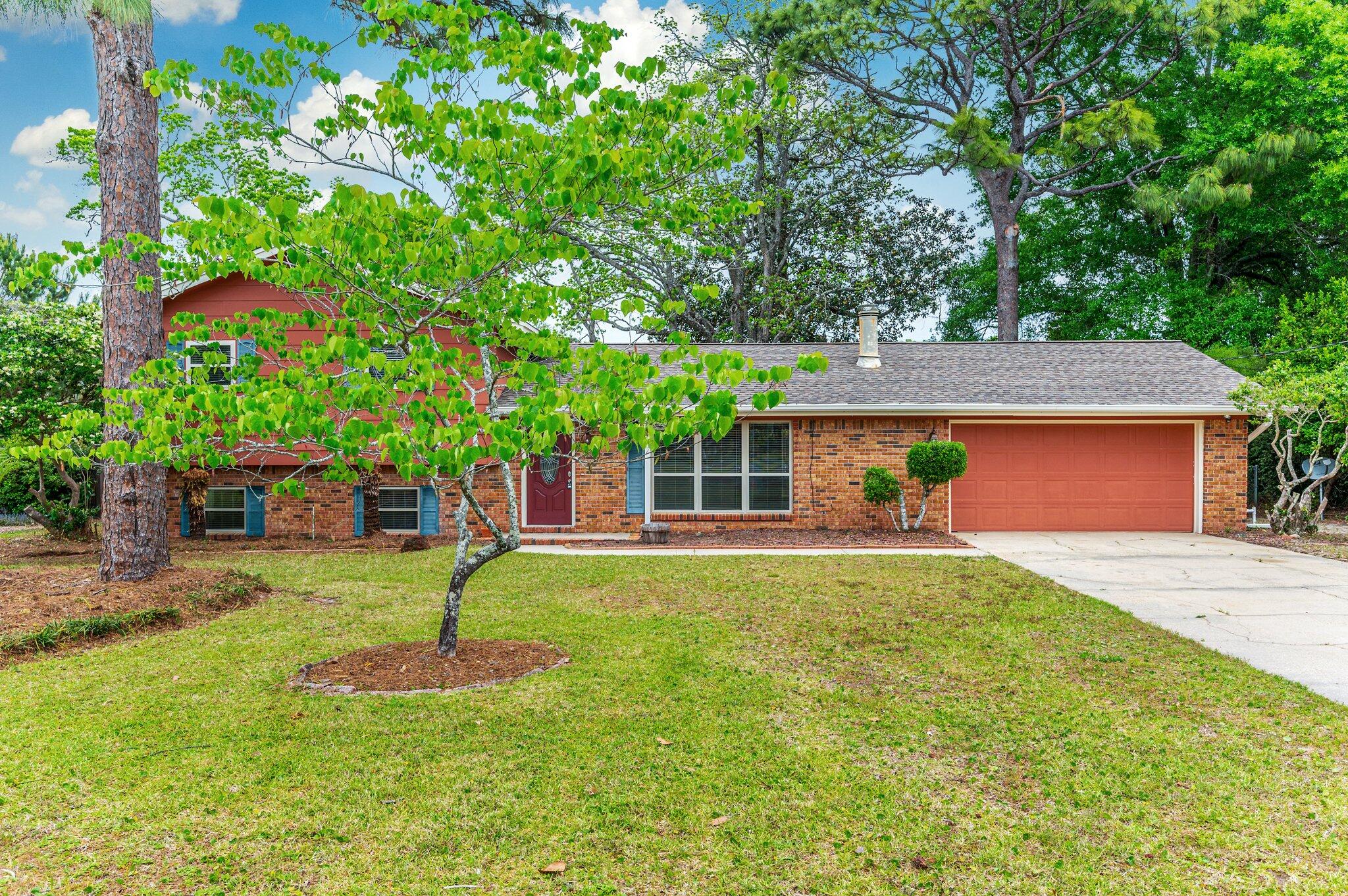 BAYOU POQUITO - Residential